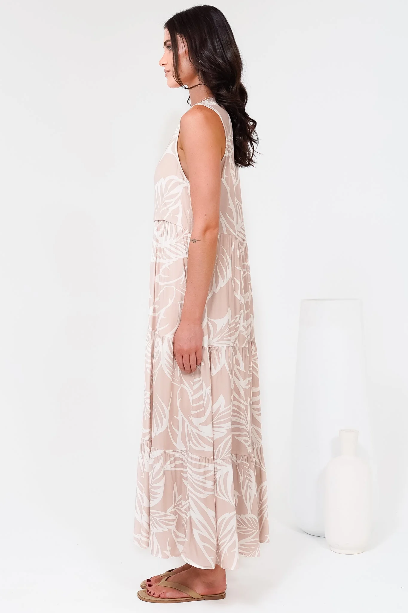 Acelle Midi Dress - Sleeveless Bermuda Collar Button Down Dress in Jeani Print Beige - Image 8