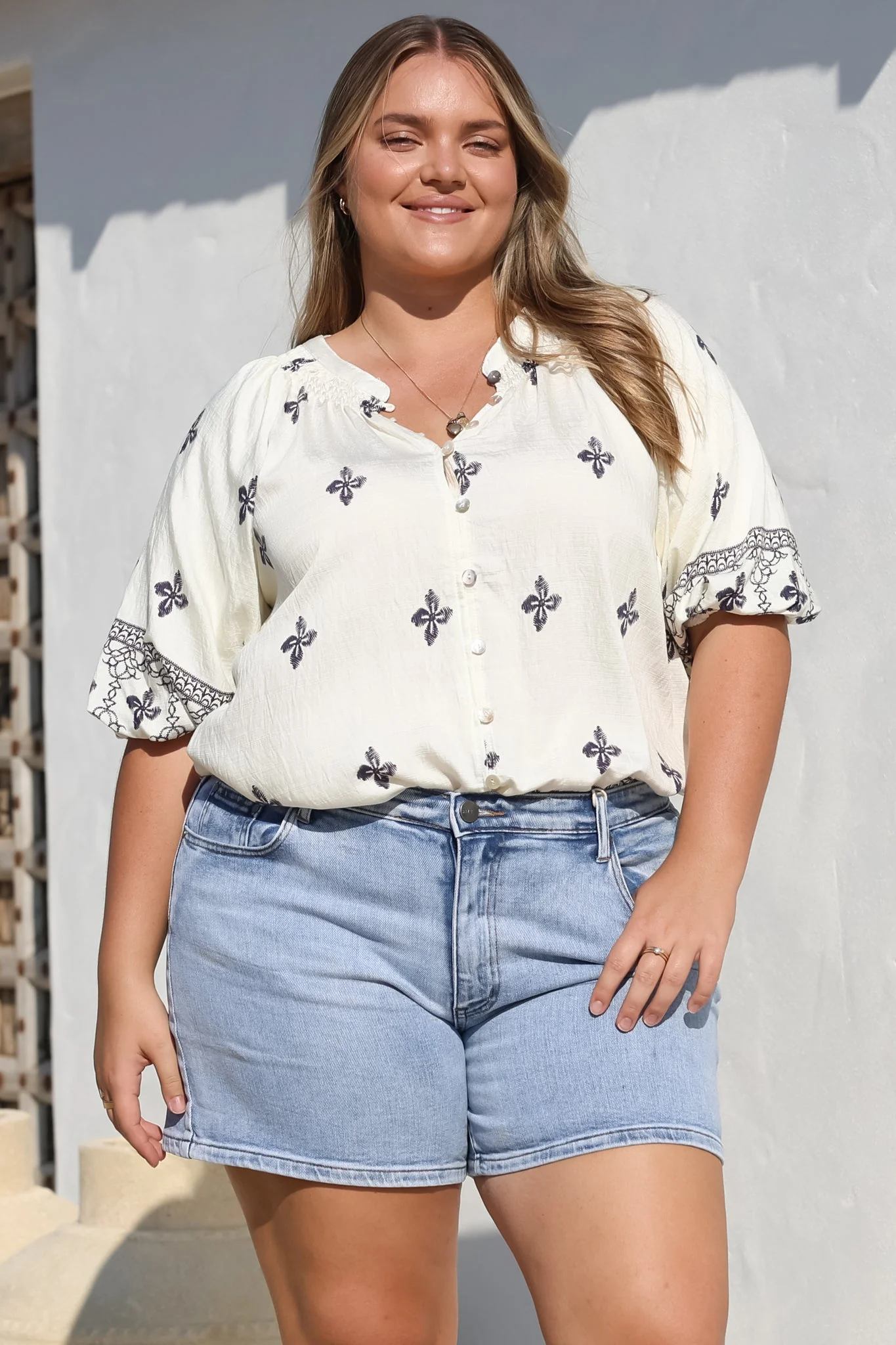 Alicia Top - Mandarin Collar Buttoned-Down Top in Sahara Print Navy - Image 2