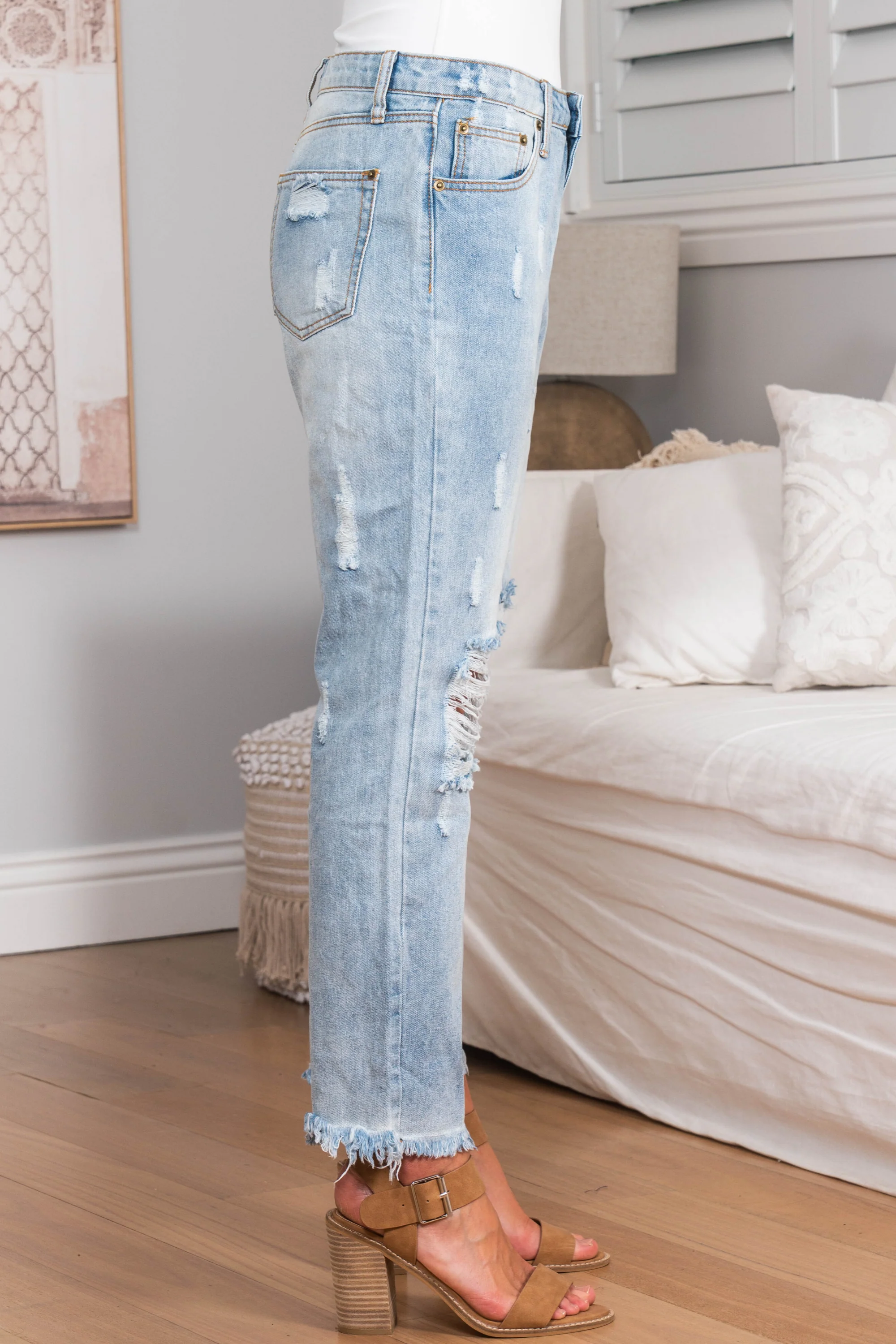 Annie Boyfriend Jeans - Distressed Mid Rise Boyfriend Jeans in Light Denim - Image 4