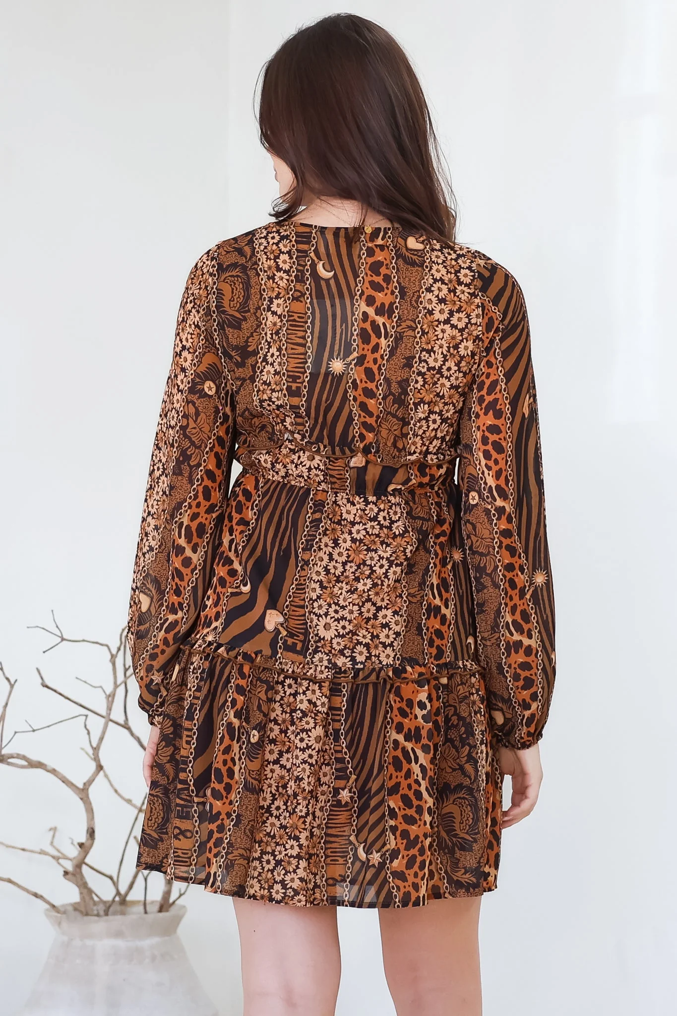 Arcadia Mini Dress - V-Neck Ruffle Splicing Long Sleeve Dress in Riley Print - Image 8