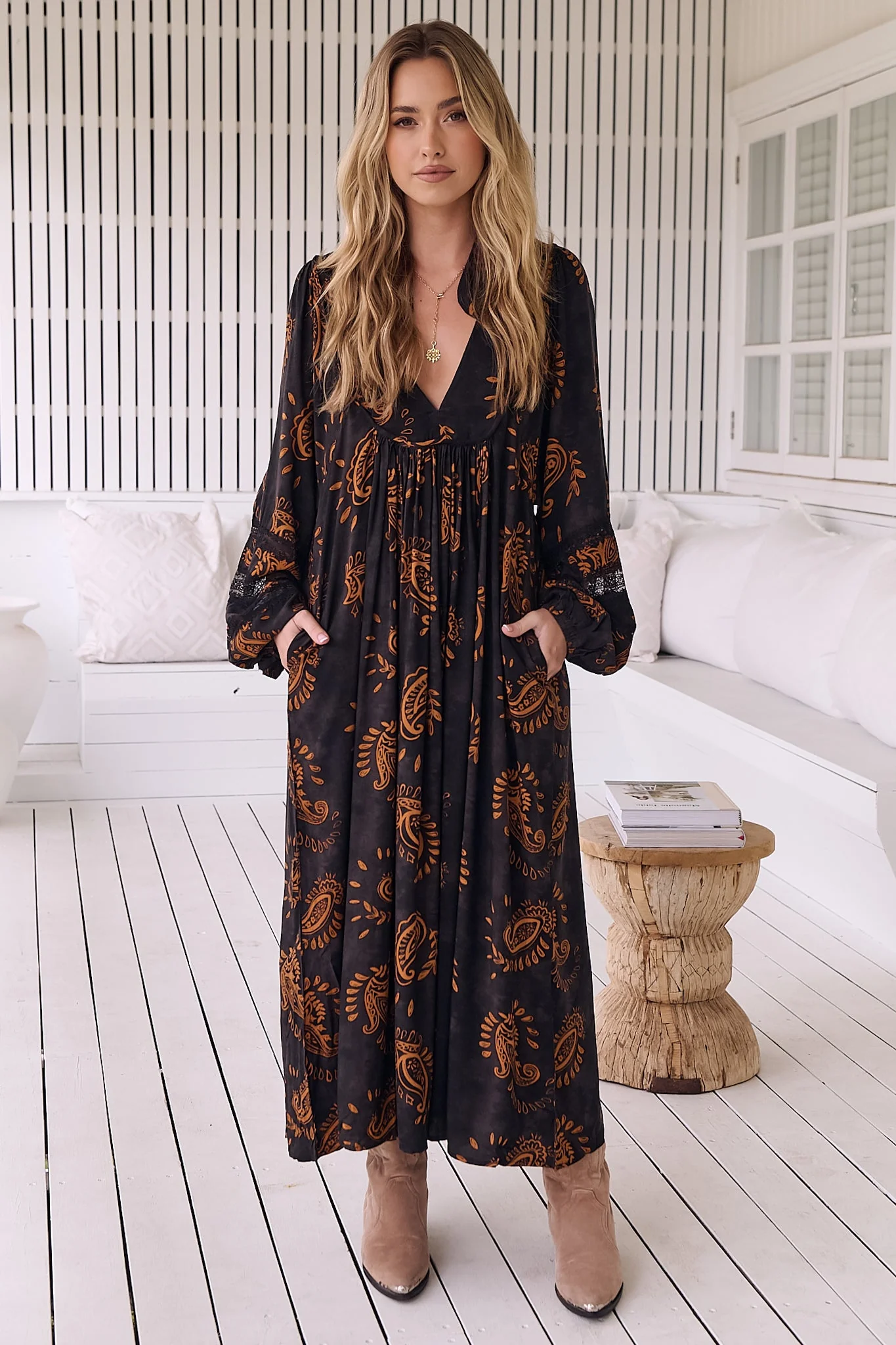JAASE - Boheme Long Sleeve Midi Dress: Slimline Smock Dress in Milan Print - Image 3