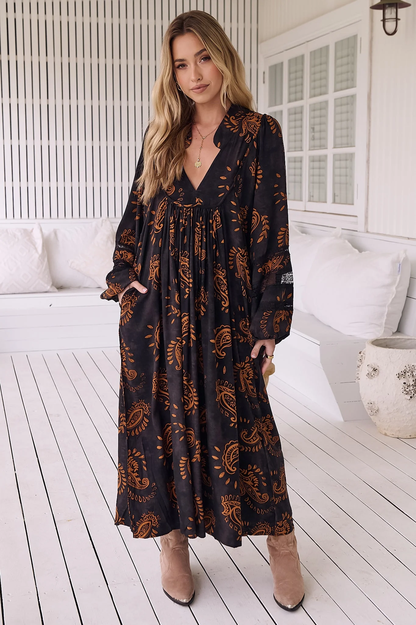 JAASE - Boheme Long Sleeve Midi Dress: Slimline Smock Dress in Milan Print - Image 8