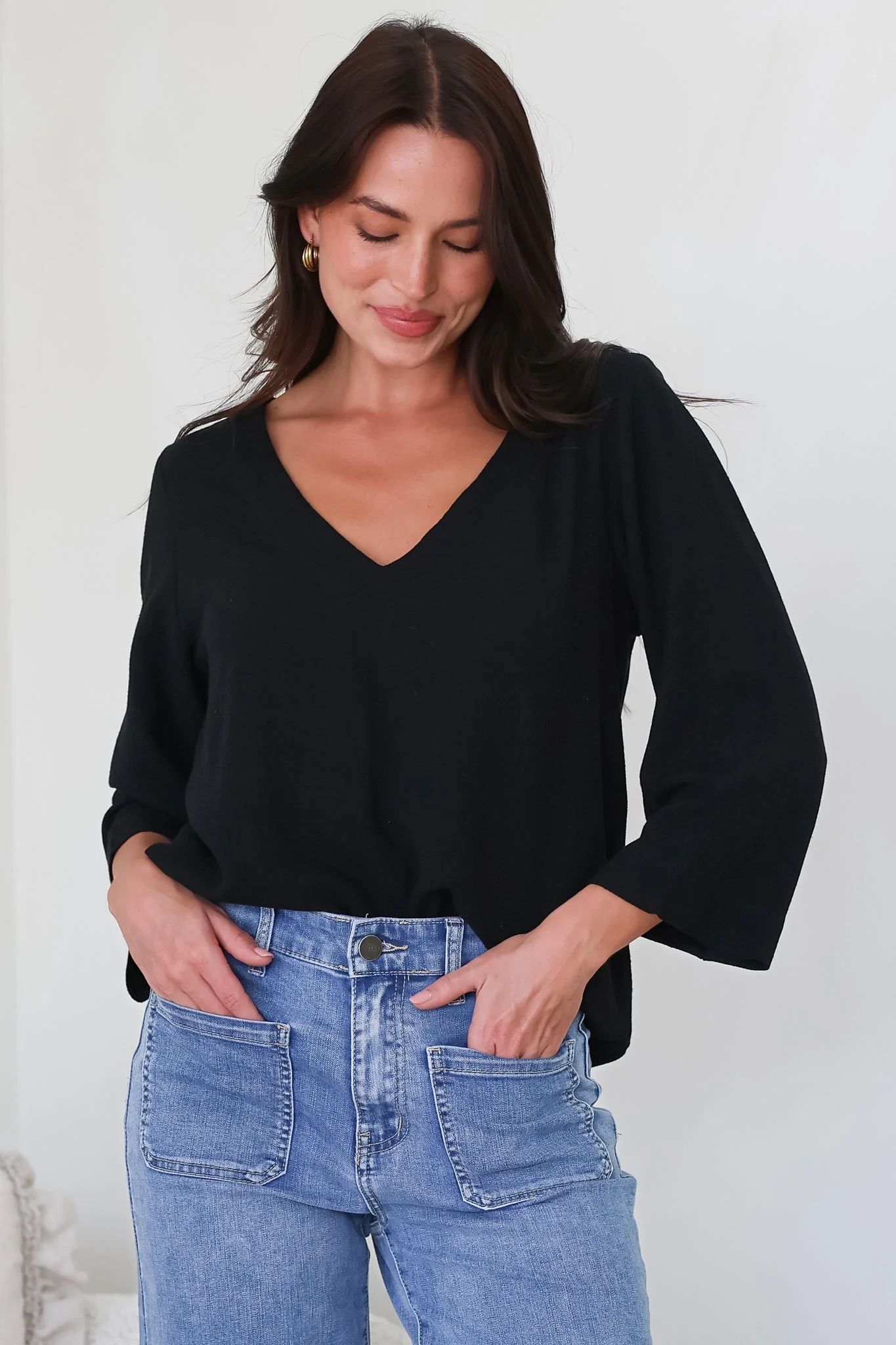 Breezer Top - Long Sleeve V Neck Pull Over Top with High Low Hemline in Black - Image 3