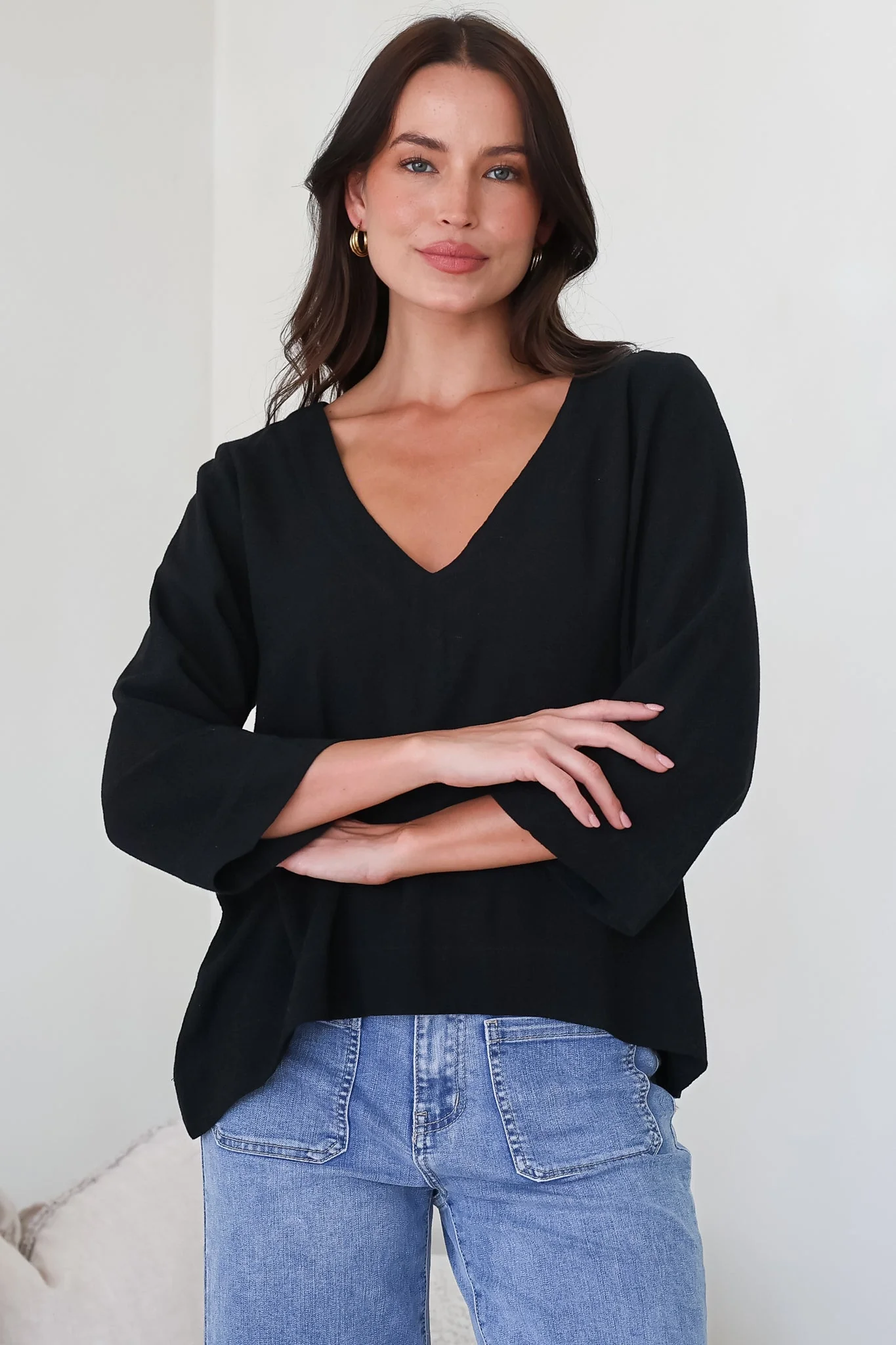 Breezer Top - Long Sleeve V Neck Pull Over Top with High Low Hemline in Black - Image 5