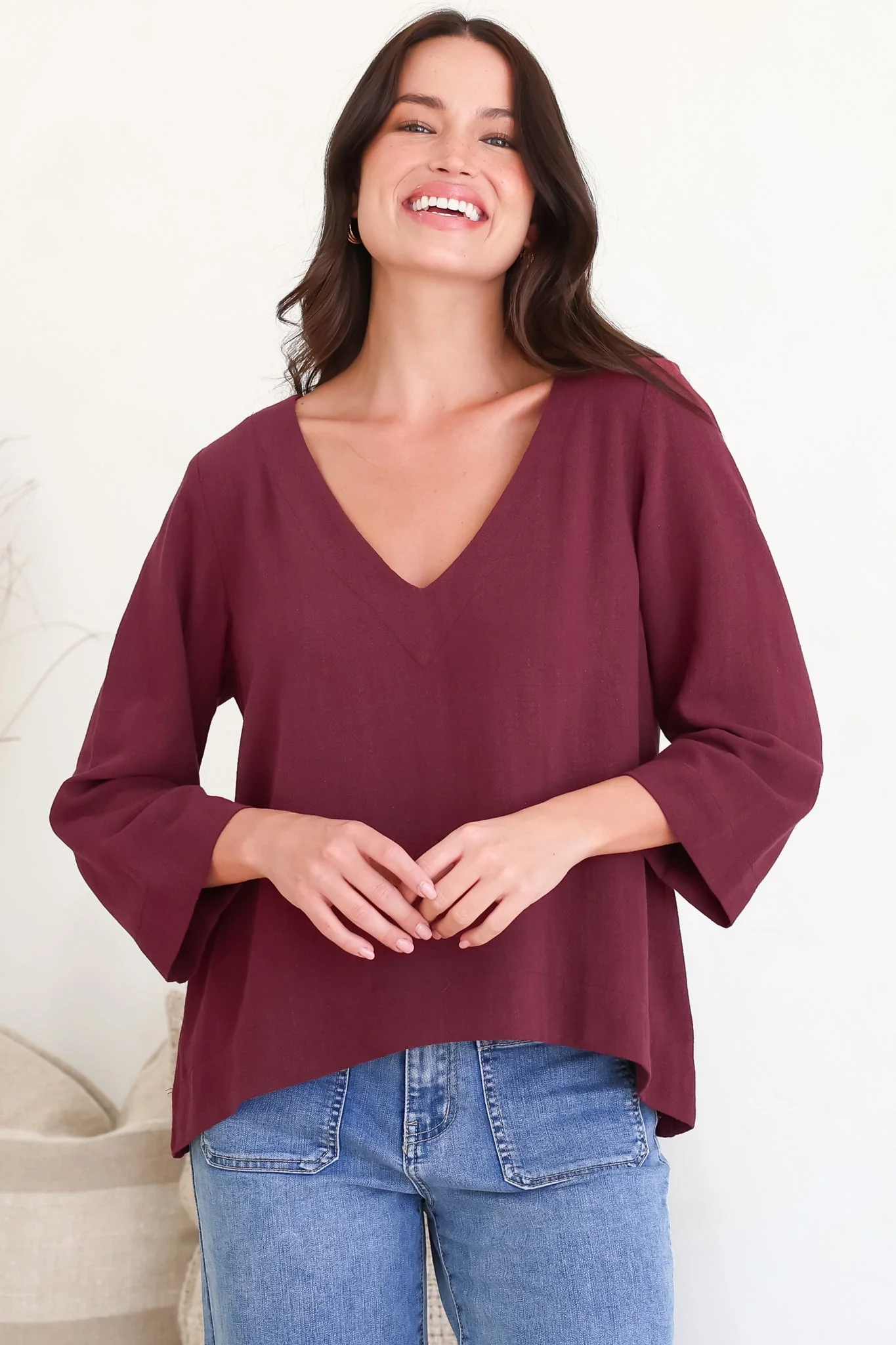 Breezer Top - Long Sleeve V Neck Pull Over Top with High Low Hemline in Wine - Image 4
