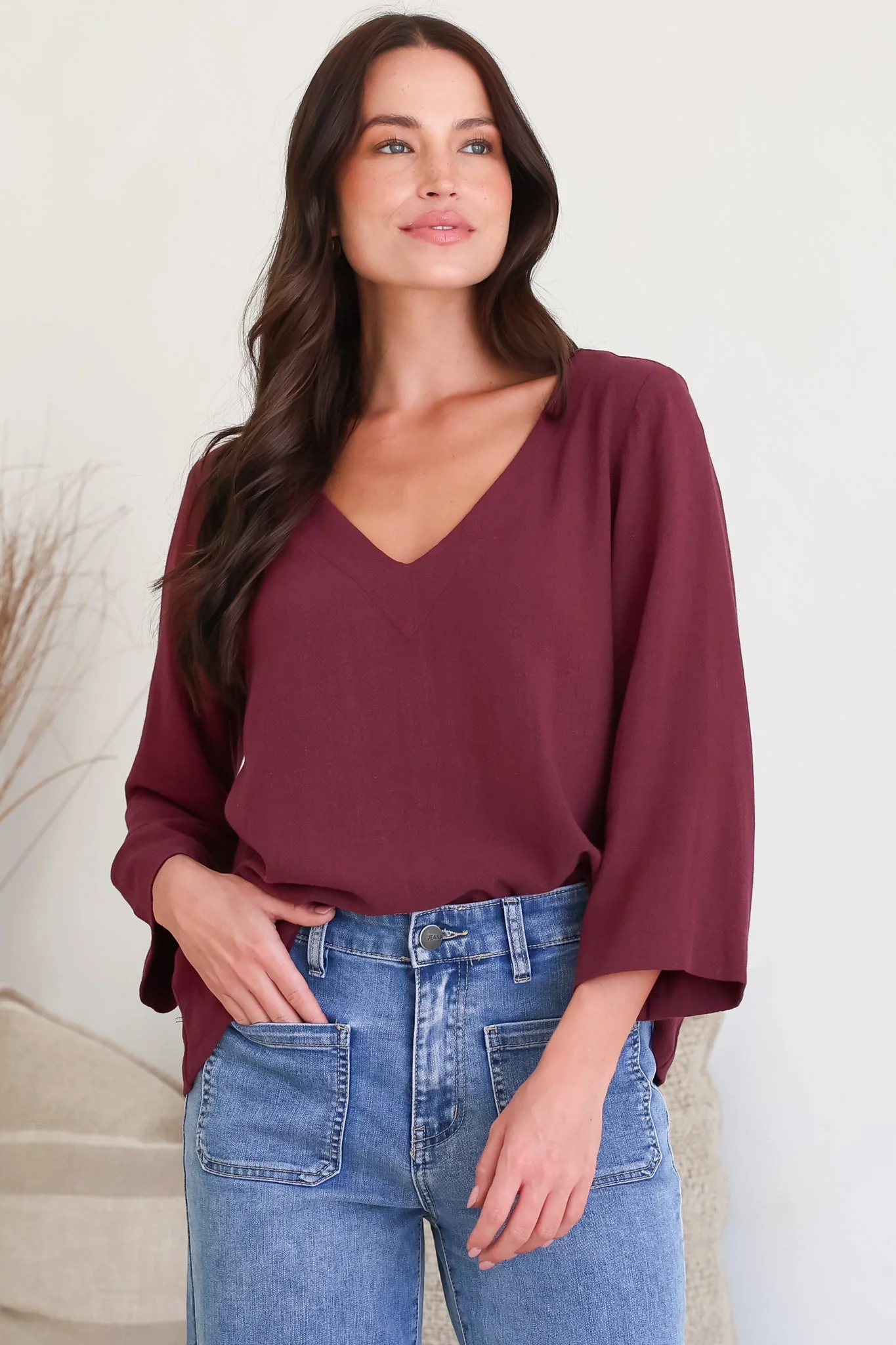 Breezer Top - Long Sleeve V Neck Pull Over Top with High Low Hemline in Wine - Image 5