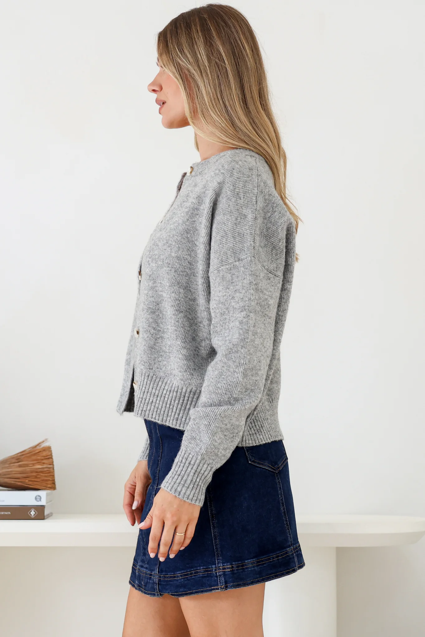 Caelan Cardigan - Crew Neck Tortoise Shell Button Crop Knit in Grey - Image 5