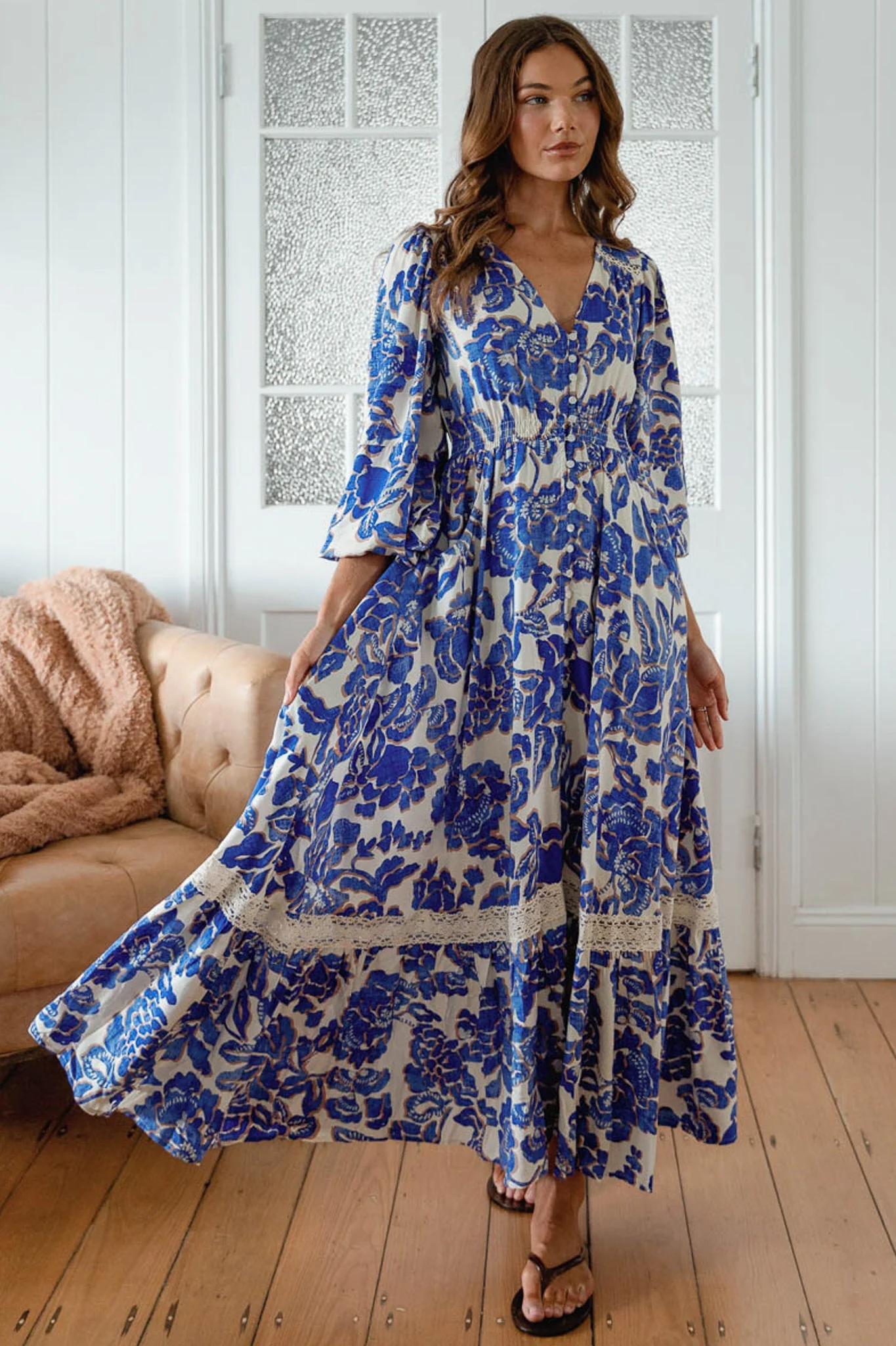 JAASE - Carmen Long Sleeve Maxi Dress: Button Down A Line Dress with Lace Trim in Indigo Bloom Print - Image 3