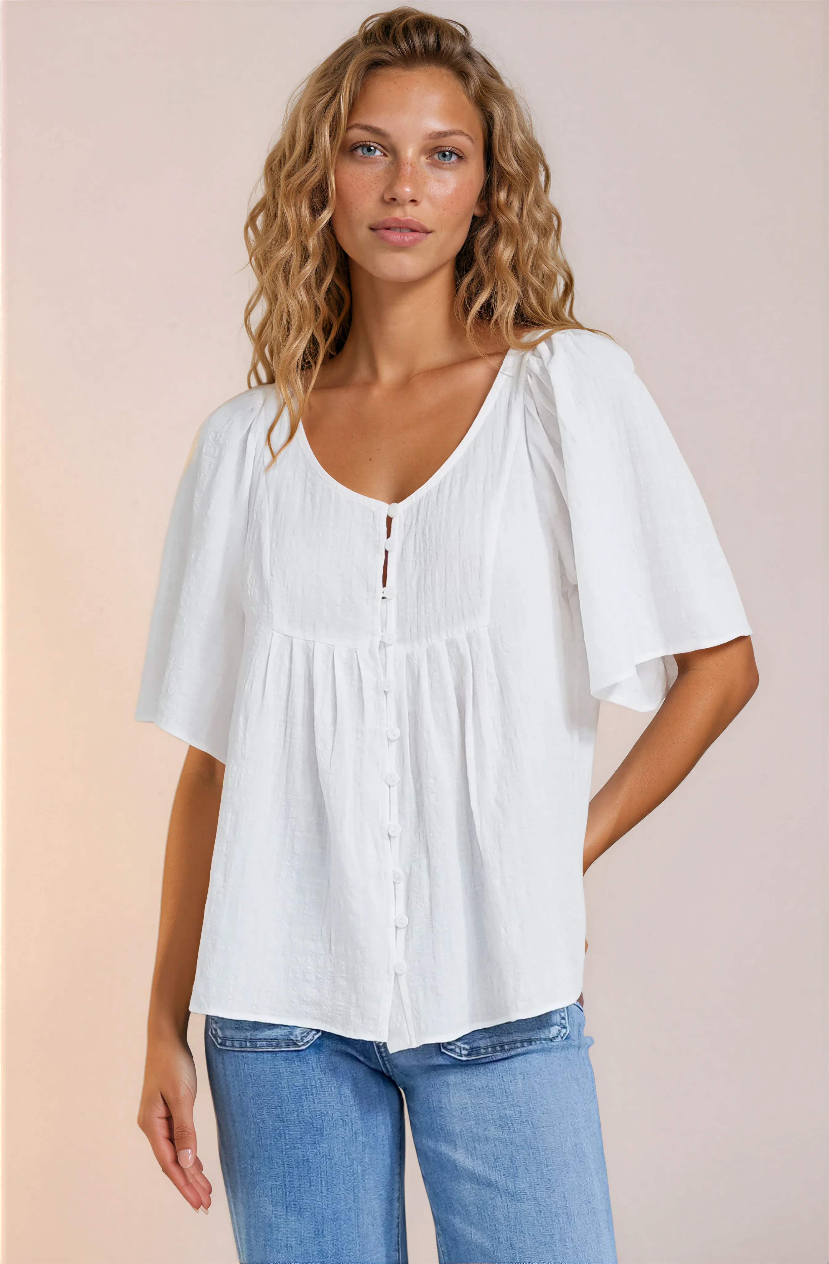 Casita Top - Scoop Neck Textured Babydoll Top with Flutter Sleeves in White - Image 2