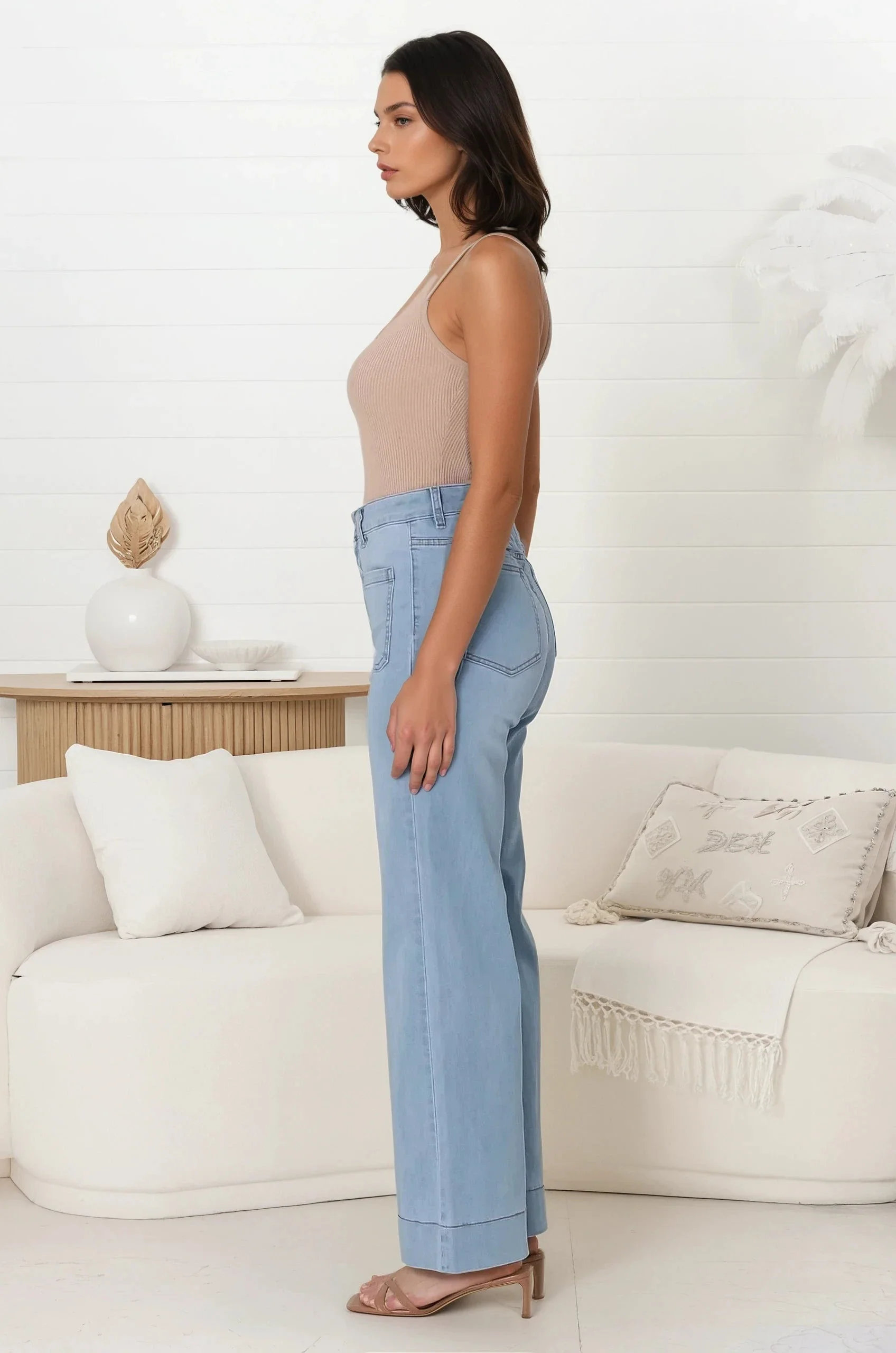 Cindy Wide Leg Jeans in Light Denim - Image 3