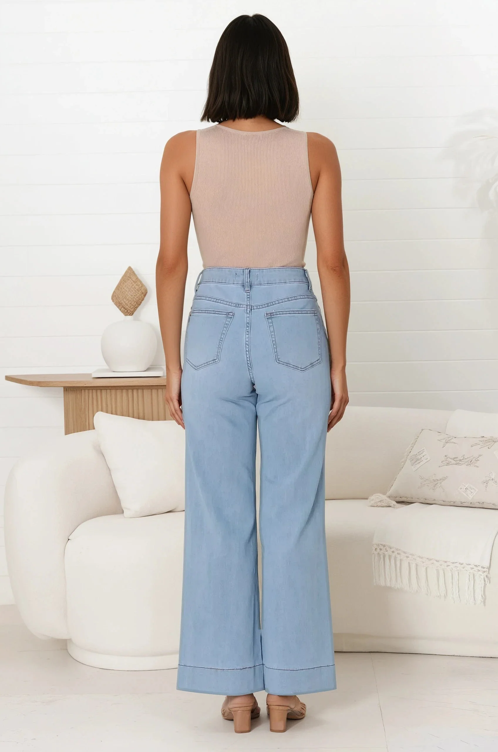 Cindy Wide Leg Jeans in Light Denim - Image 5