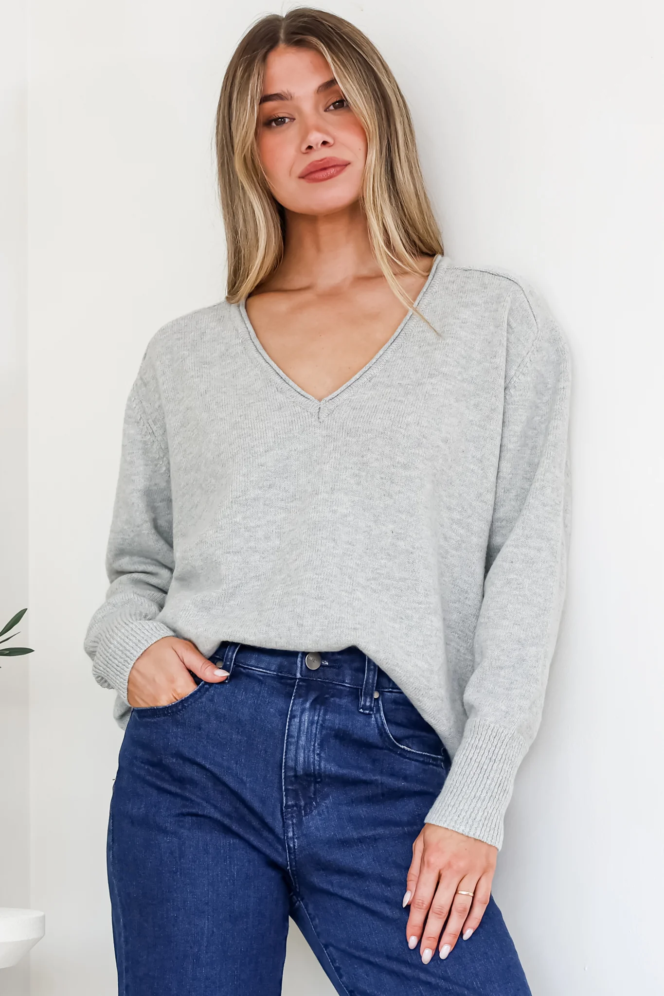 Clarke Jumper - V-Neck Batwing Sleeve Ribbed Step Hemline Knit in Grey - Image 2