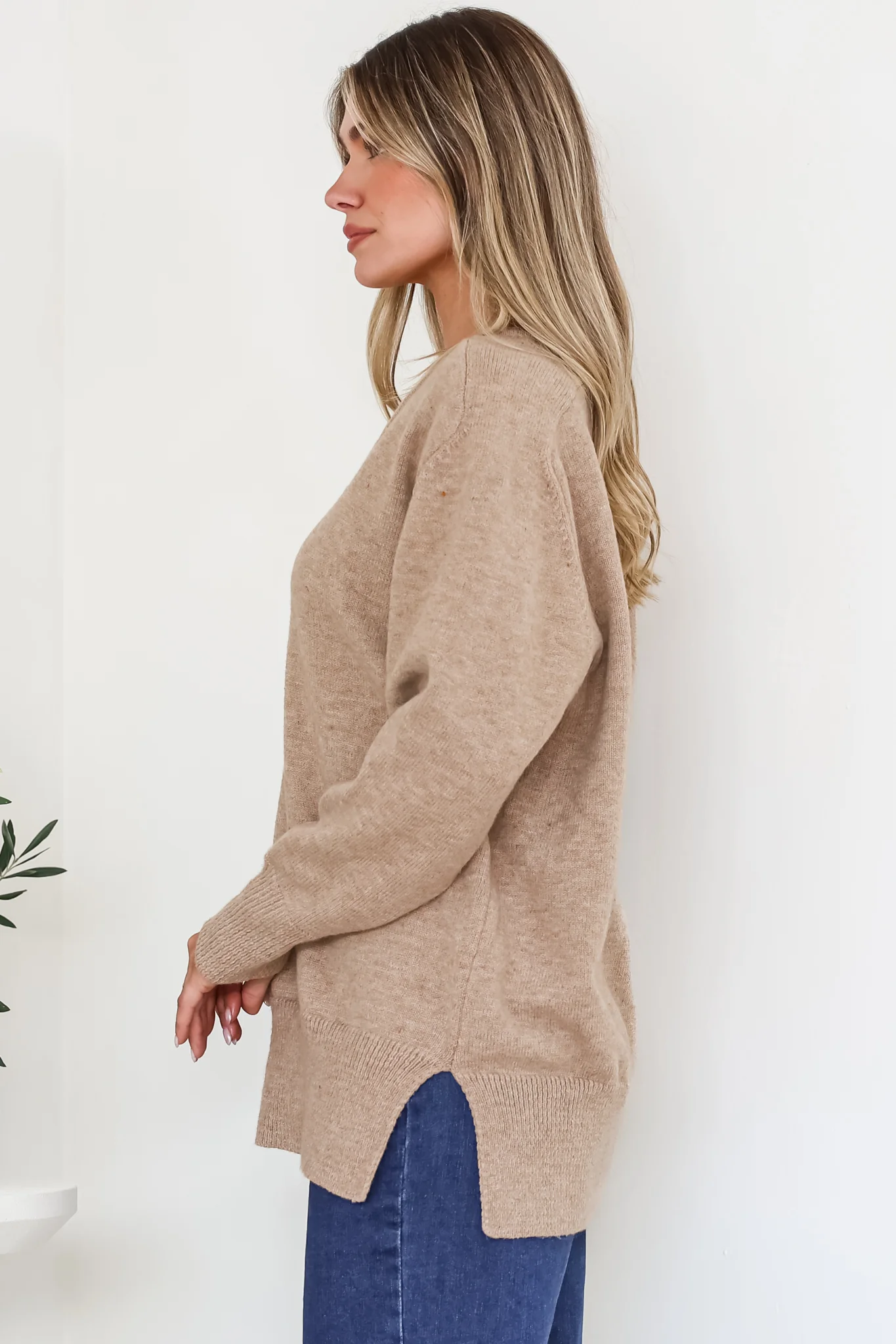 Clarke Jumper - V-Neck Batwing Sleeve Ribbed Step Hemline Knit in Mocha - Image 6