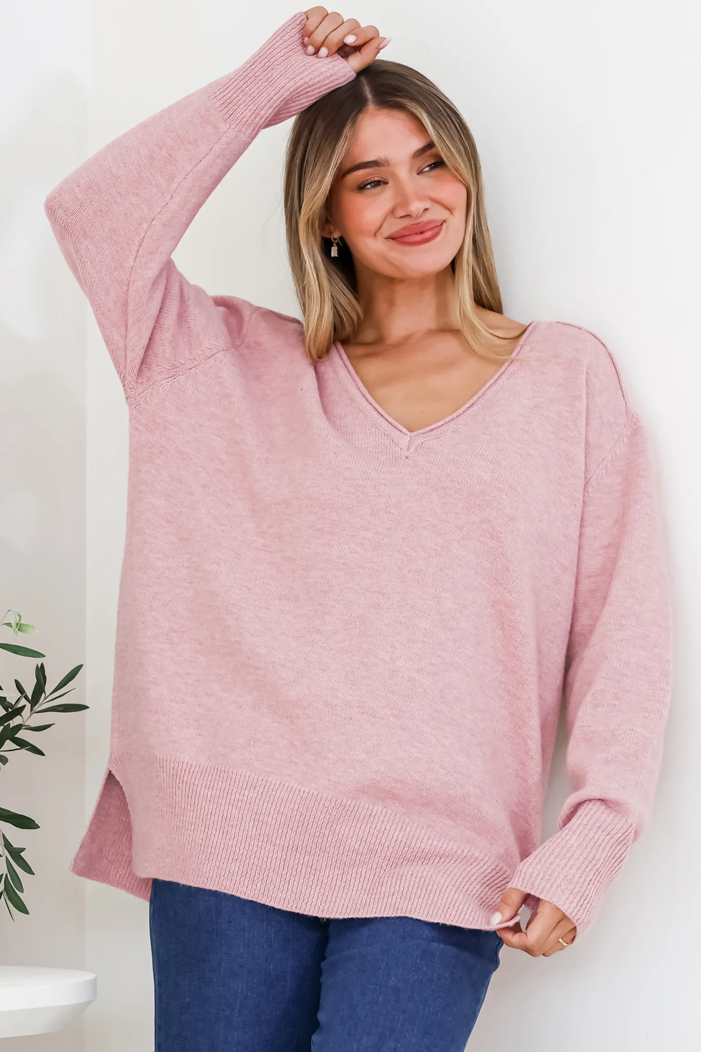 Clarke Jumper - V-Neck Batwing Sleeve Ribbed Step Hemline Knit in Pink - Image 4