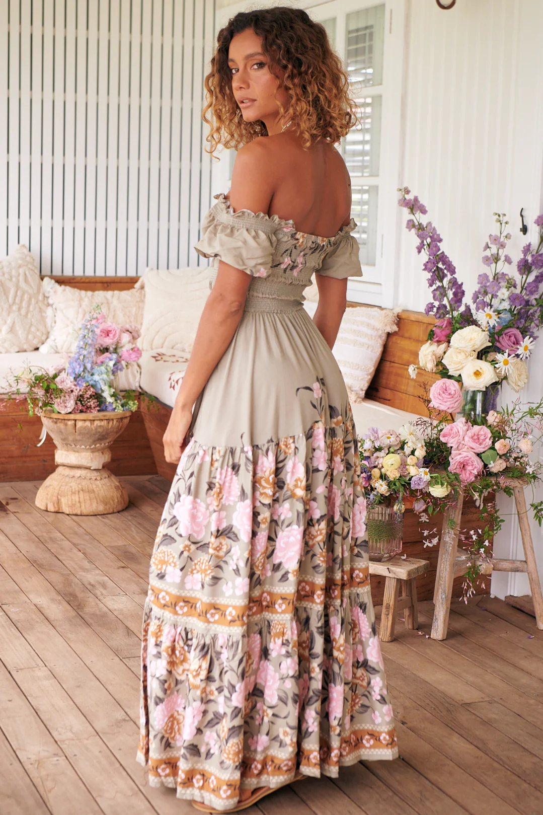 JAASE - Claudette Maxi Dress: On or Off Shoulder Elasticated Bodice Short Balloon Sleeve Dress in Adore You Print - Image 5