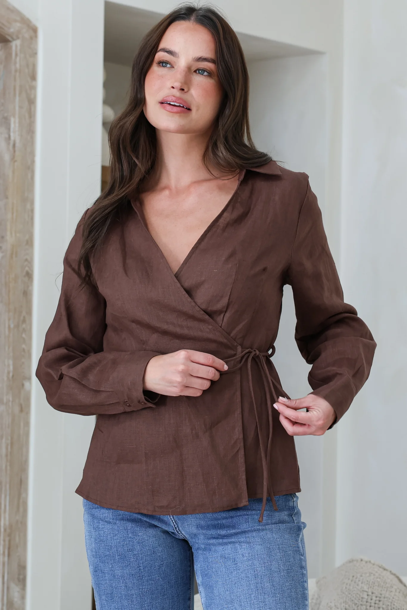 Daley Top - Wing Collar V Neck Wrap at the Waist Linen Top in Chocolate - Image 5