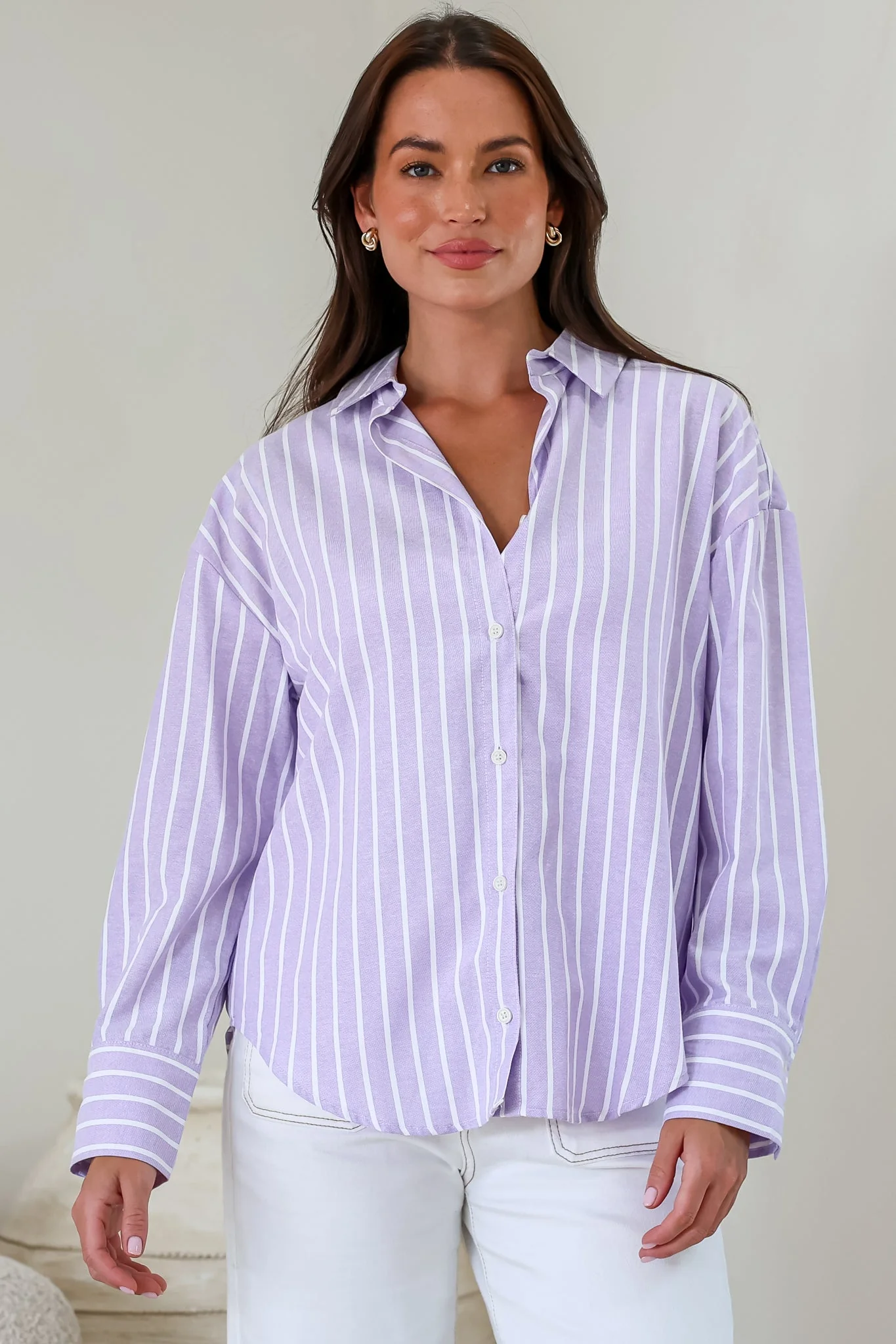 Denver Shirt - Wing Collar Button Down Striped Cotton Shirt with Scoop Hemline in Lilac - Image 3