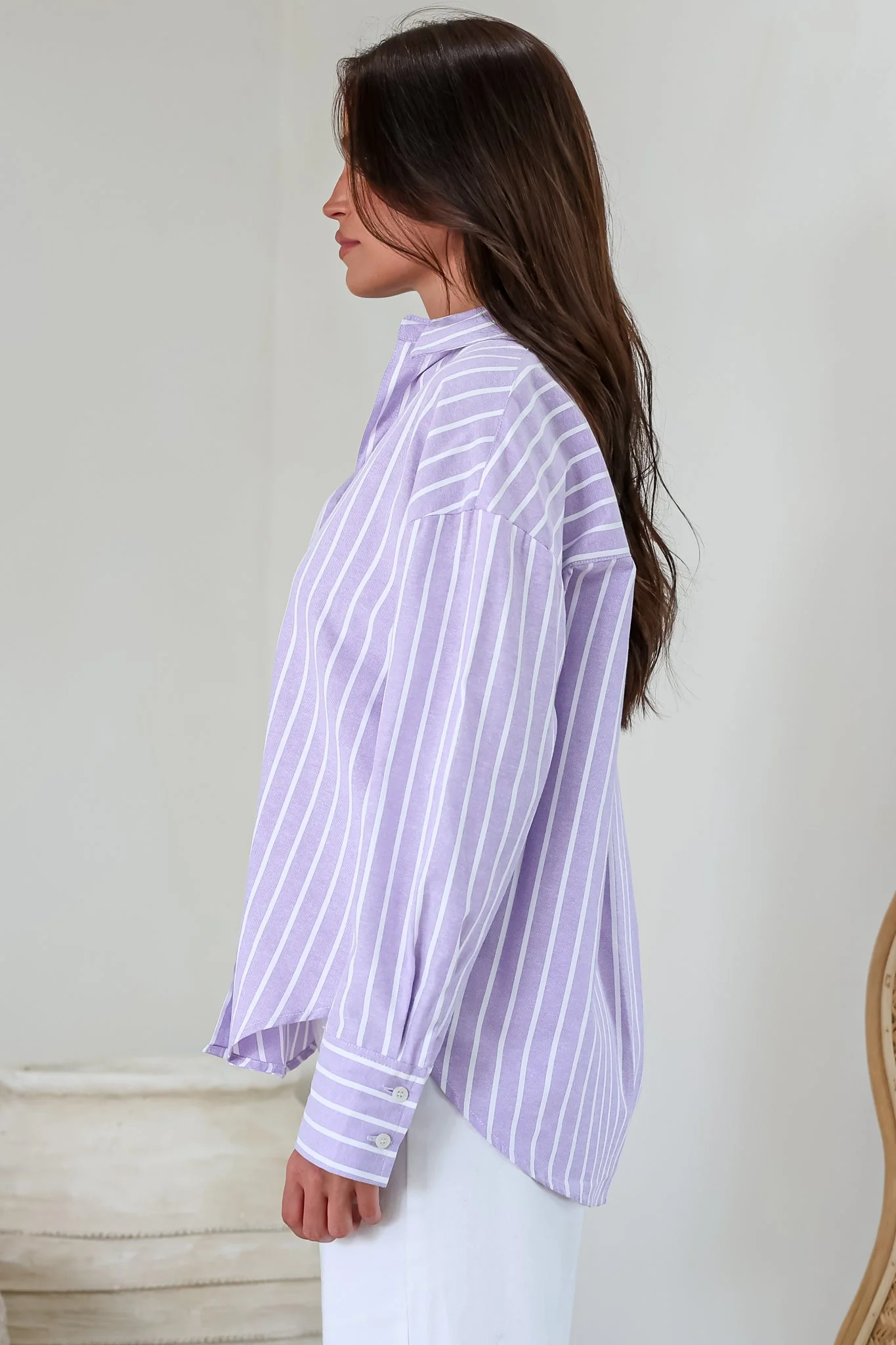 Denver Shirt - Wing Collar Button Down Striped Cotton Shirt with Scoop Hemline in Lilac - Image 7
