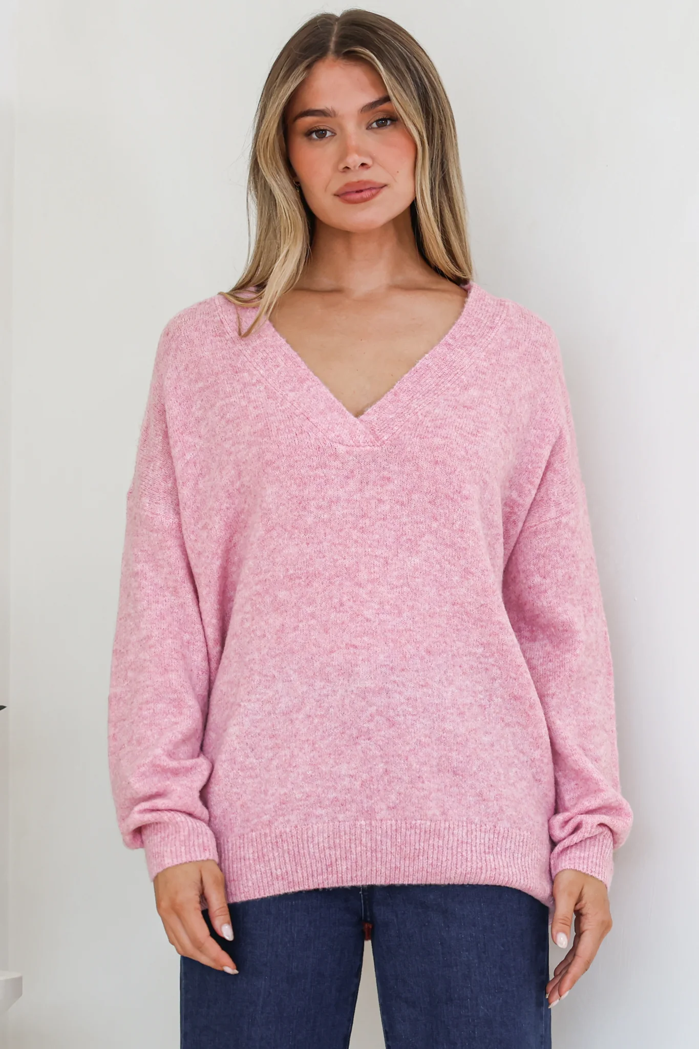 Donoven Jumper - V Neck Lightweight Knit with Ribbed Hemlines in Boysenberry - Image 5