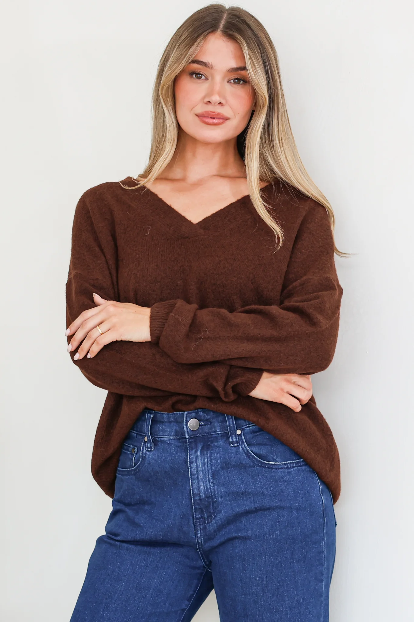 Donoven Jumper - V Neck Lightweight Knit with Ribbed Hemlines in Coffee - Image 5
