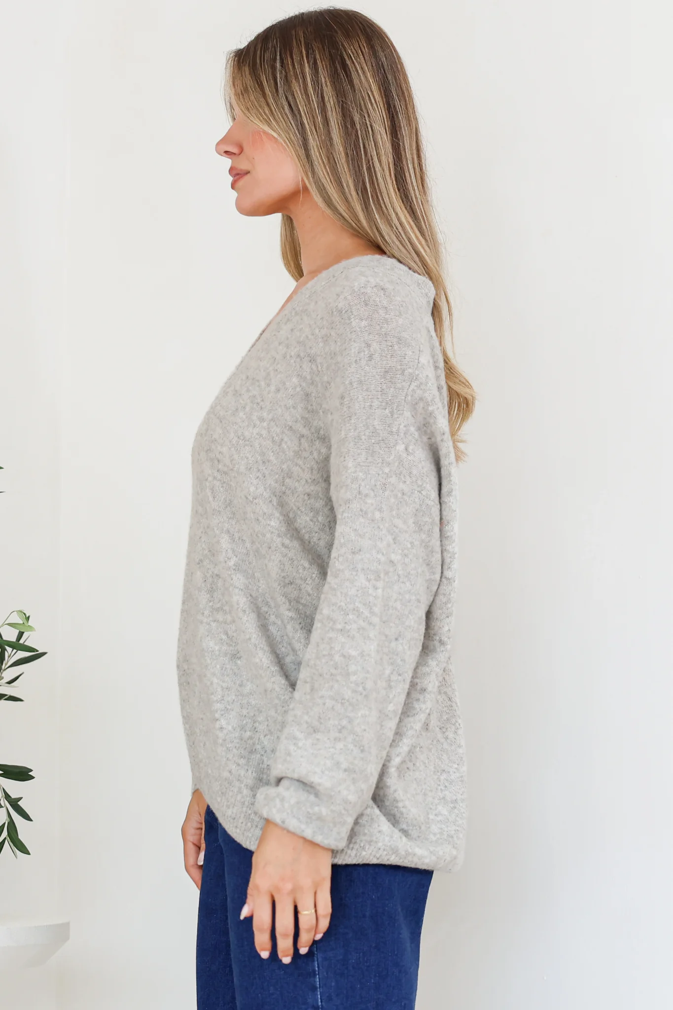 Donoven Jumper - V Neck Lightweight Knit with Ribbed Hemlines in Grey - Image 8