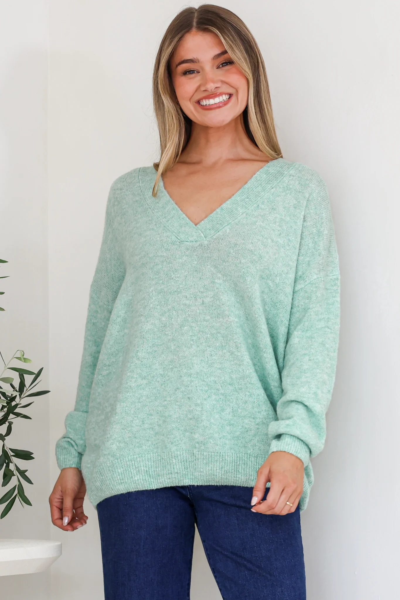 Donoven Jumper - V Neck Lightweight Knit with Ribbed Hemlines in Light Green - Image 5