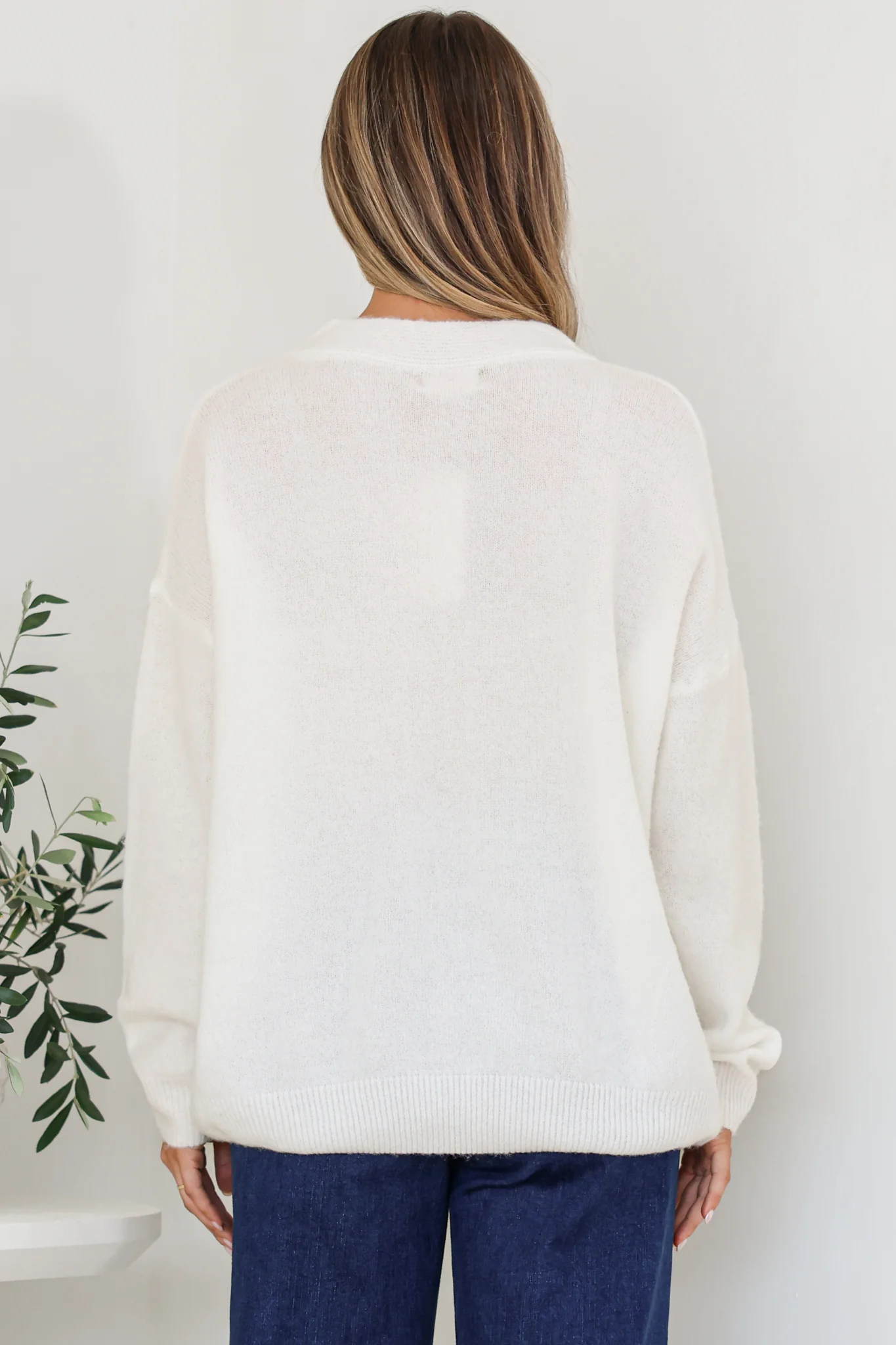 Donoven Jumper - V Neck Lightweight Knit with Ribbed Hemlines in Off White - Image 8