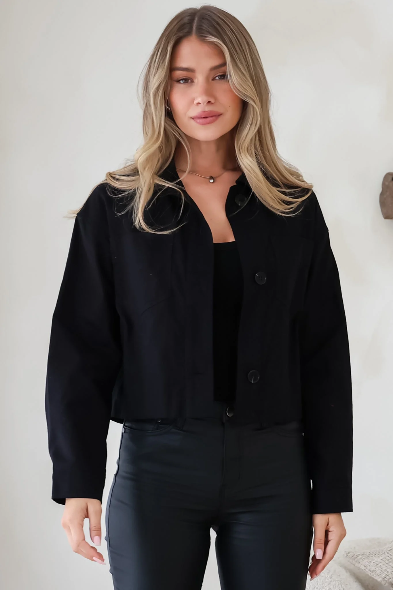 Elma Jacket - Wing Collar Button Down Cropped Jacket in Black - Image 3