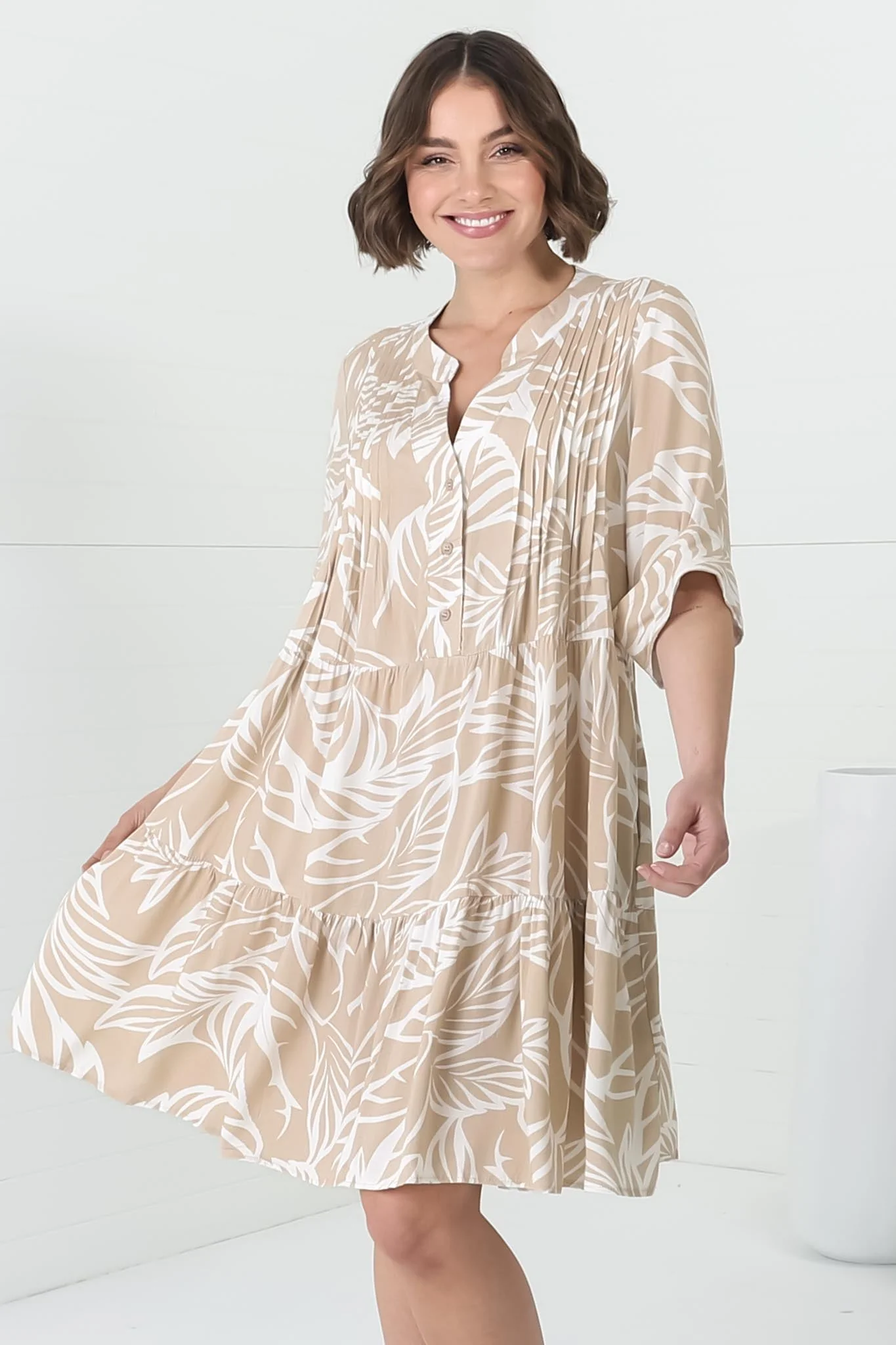 Evie Mini Dress - 3/4 Sleeve Tiered Smock Dress in Jeani Print Beige - Image 8
