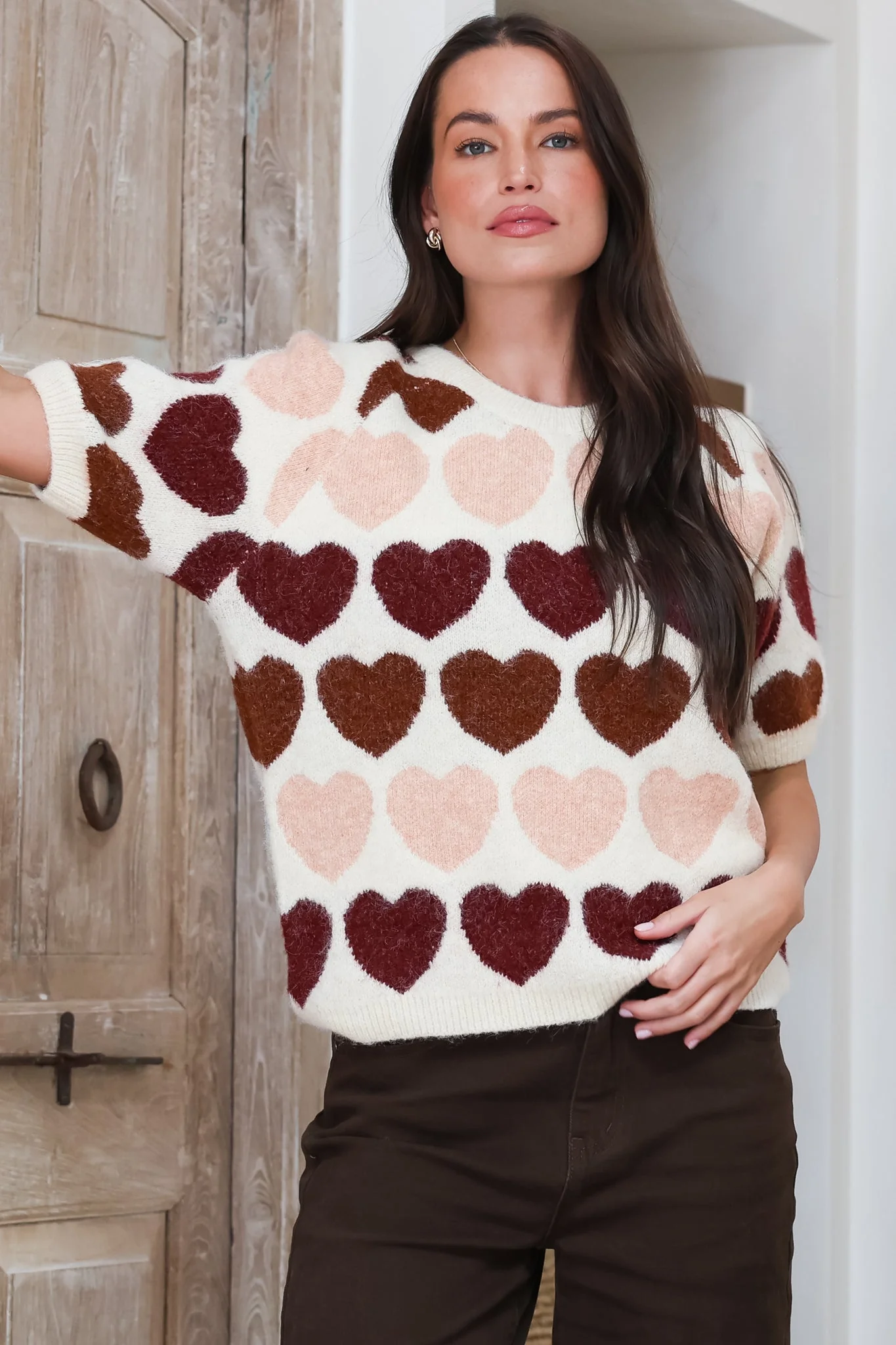 Filippa Knit Top - Crew Neck Short Sleeve Woven Heart Print Knit in Wine - Image 4