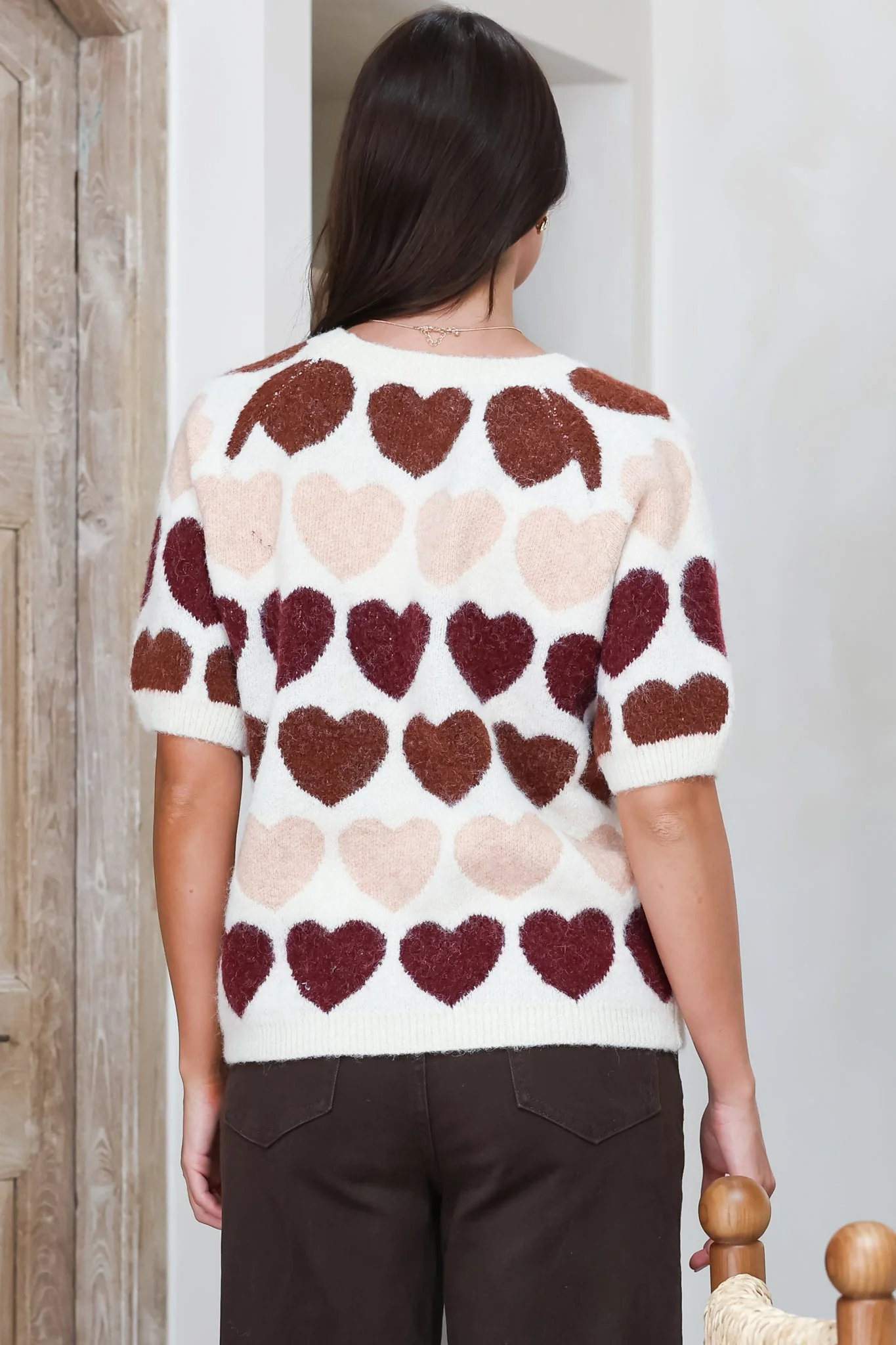 Filippa Knit Top - Crew Neck Short Sleeve Woven Heart Print Knit in Wine - Image 8