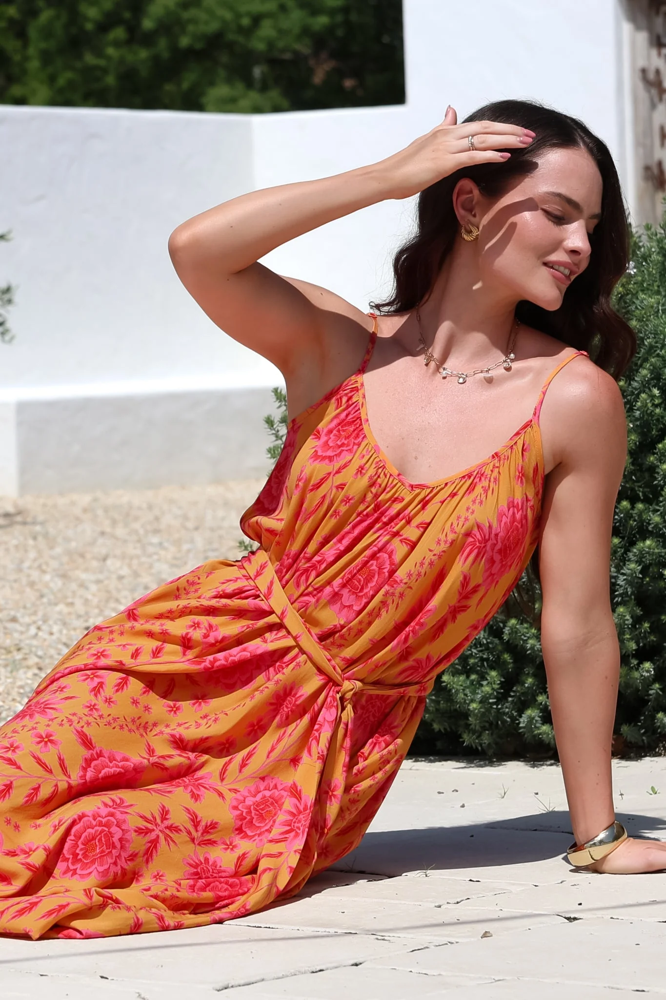 Frederique Maxi Dress - Relaxed Sun Dress with Detachable Waist Tie in Betsey Print - Image 3