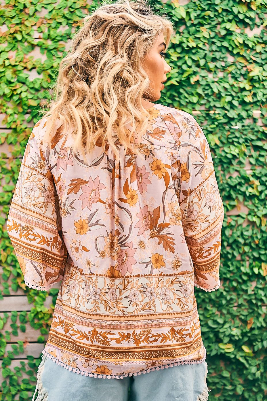JAASE - Gabriella Top: Mandarin Collar Deep V Neck Crochet Trim Top in Peach Dahlia Print - Image 6