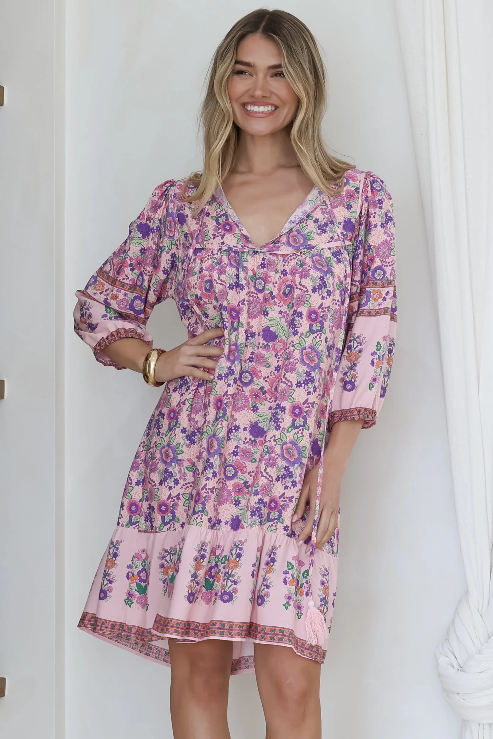 Helda Mini Dress - V-Neck Shift Dress with Balloon Sleeves in Aletta Print Pink - Image 6