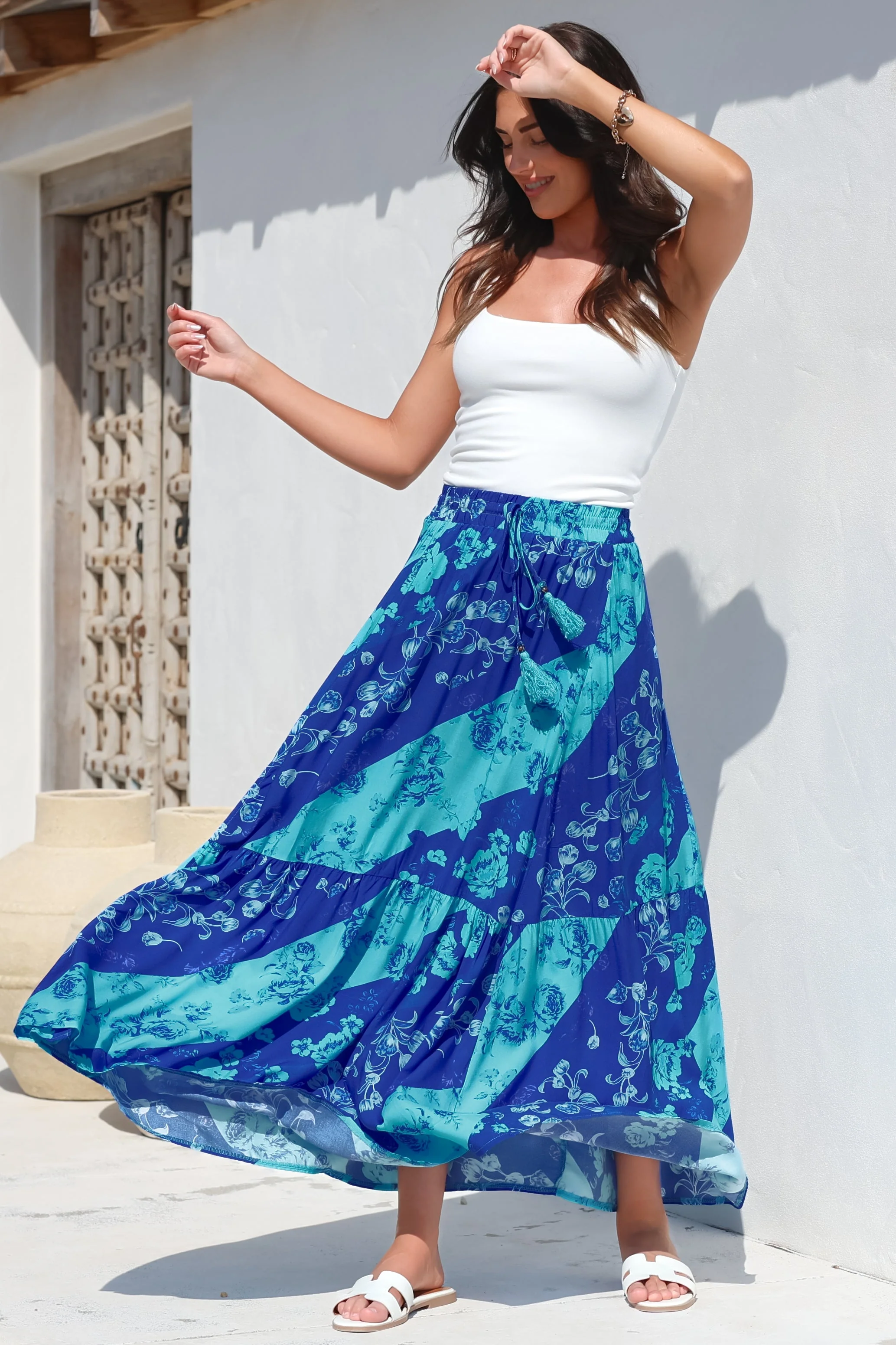 Hellen Maxi Skirt - High Waisted Skirt with Front Splits in Clavelle Print Blue - Image 5