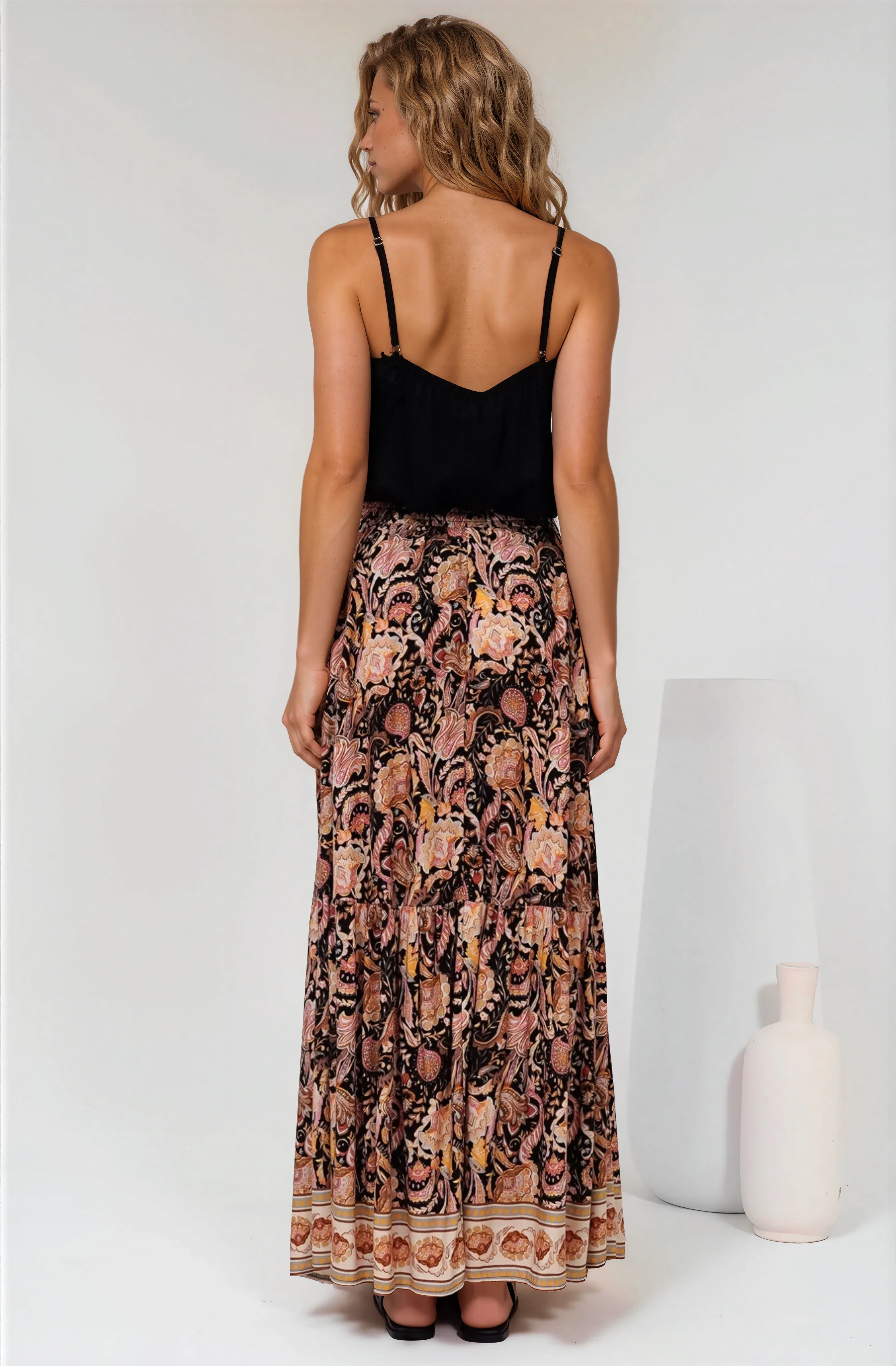 Hellen Maxi Skirt - High Waisted Skirt with Front Splits in Pree Print Black - Image 6