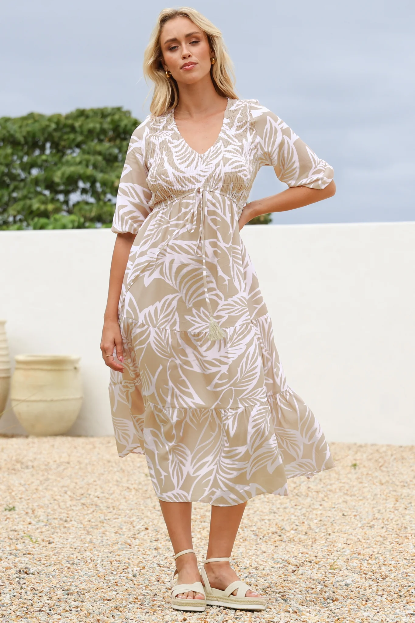Jaden Midi Dress - Elasticated Bodice A-Line Dress in Jeani Print Beige - Image 9