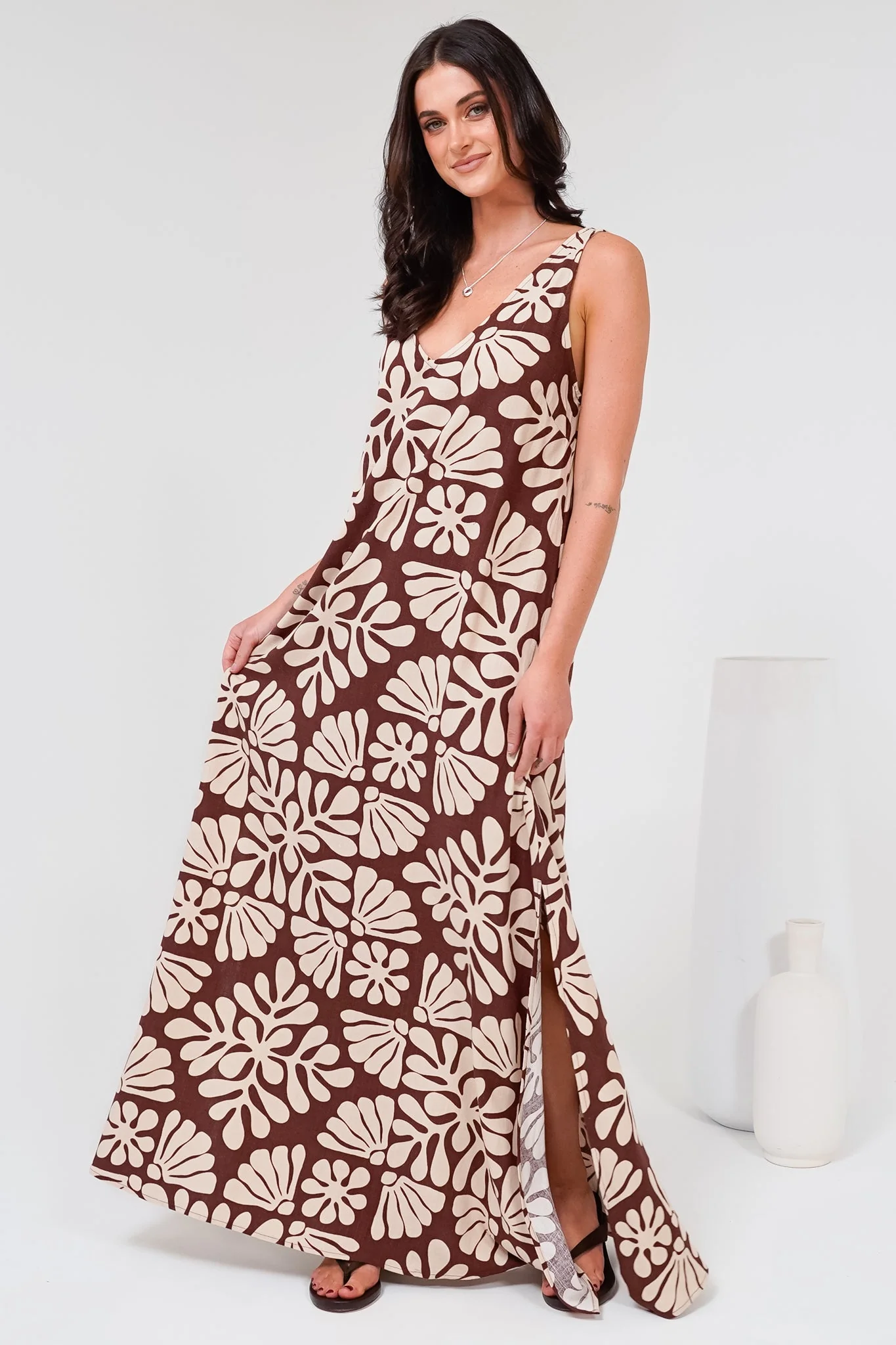 Janeen Maxi Dress - A-Line Sleeveless Dress with Side Splits in Lunie Print Chocolate - Image 5