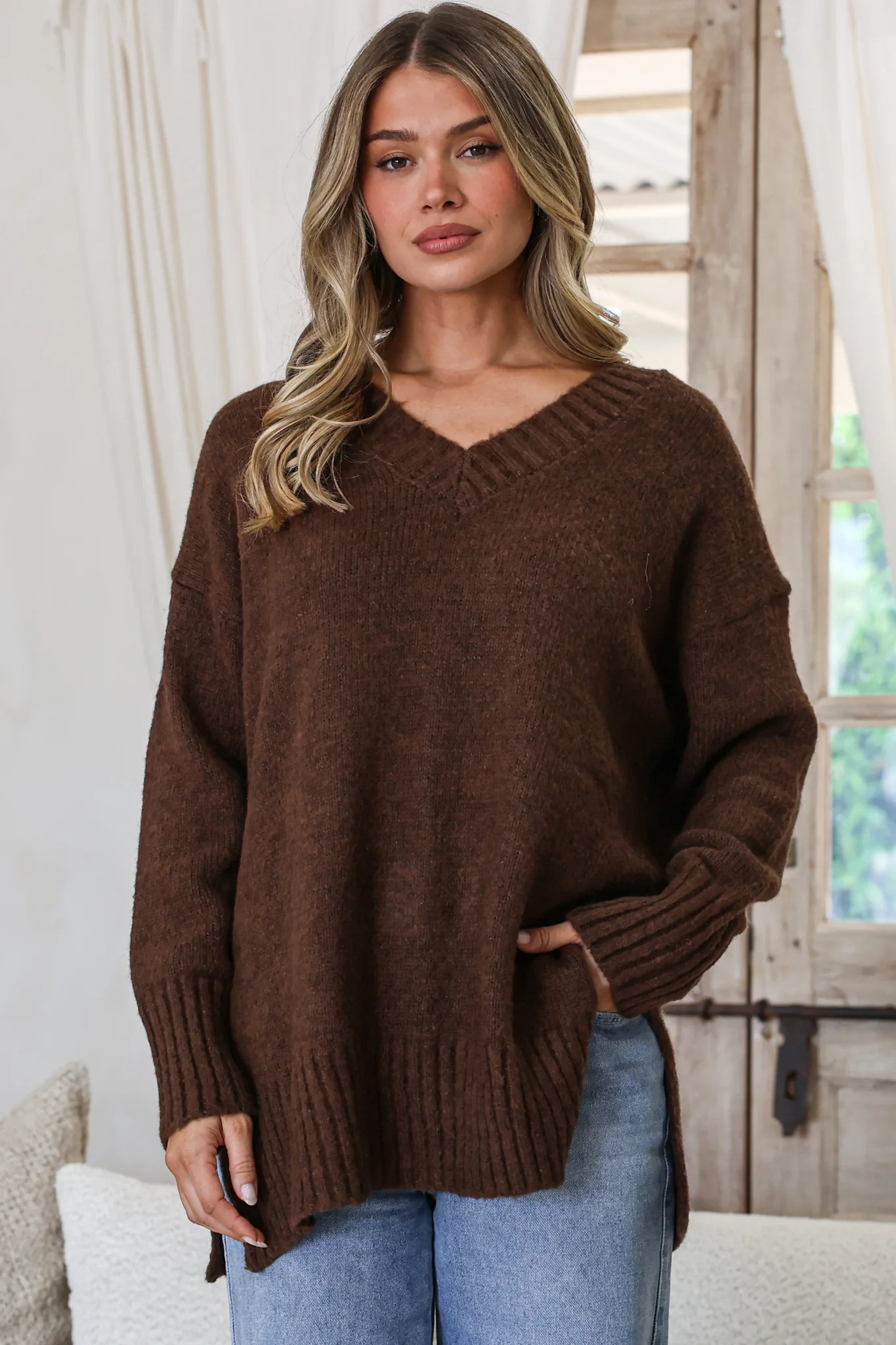 Jonas Jumper - Relaxed High-Low Jumper With Seam Splits In Coffee