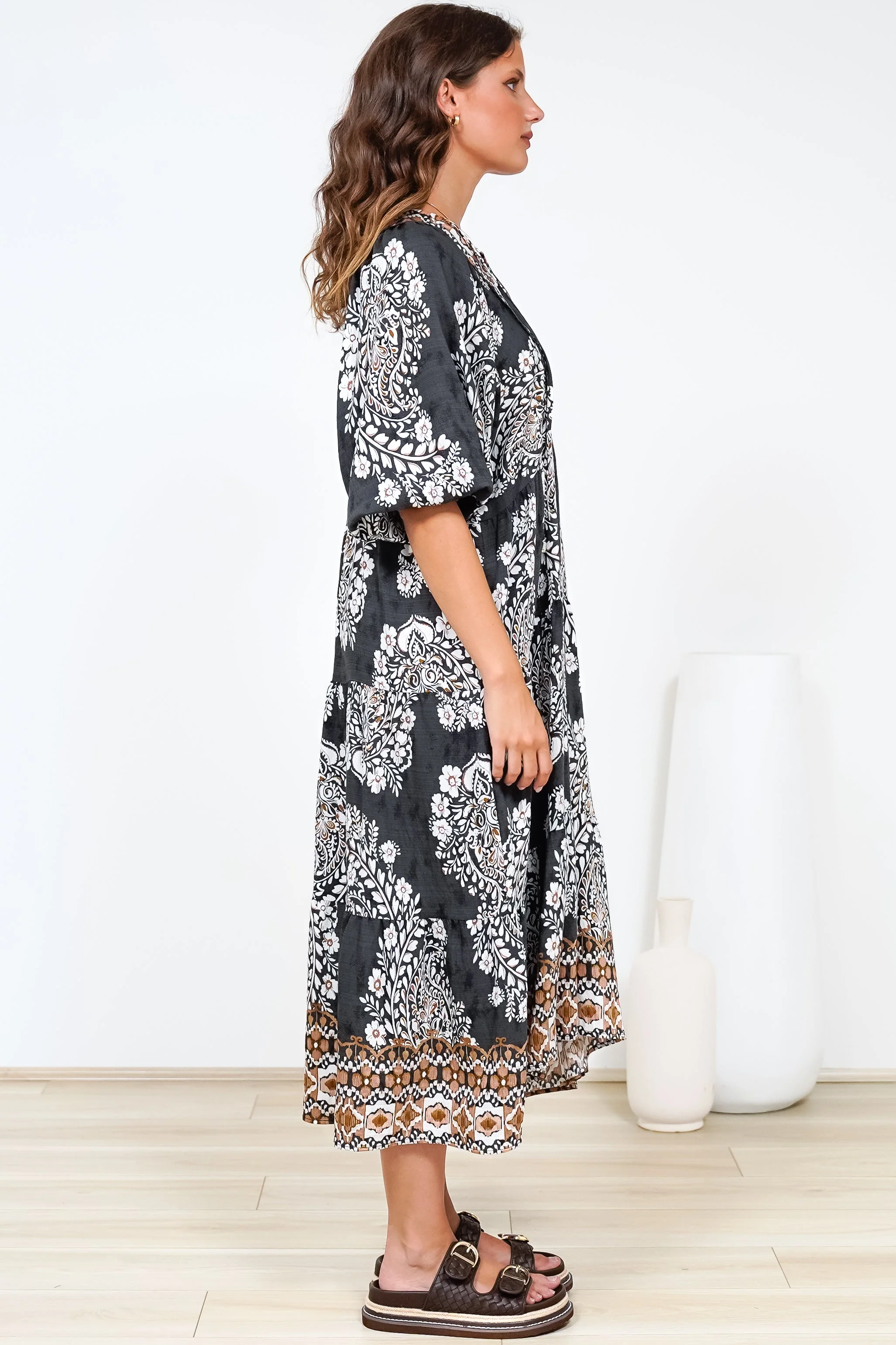 Kamali Midi Dress - Batwing Sleeve Smock Dress with Lace Detailing in Divani Print Black - Image 12