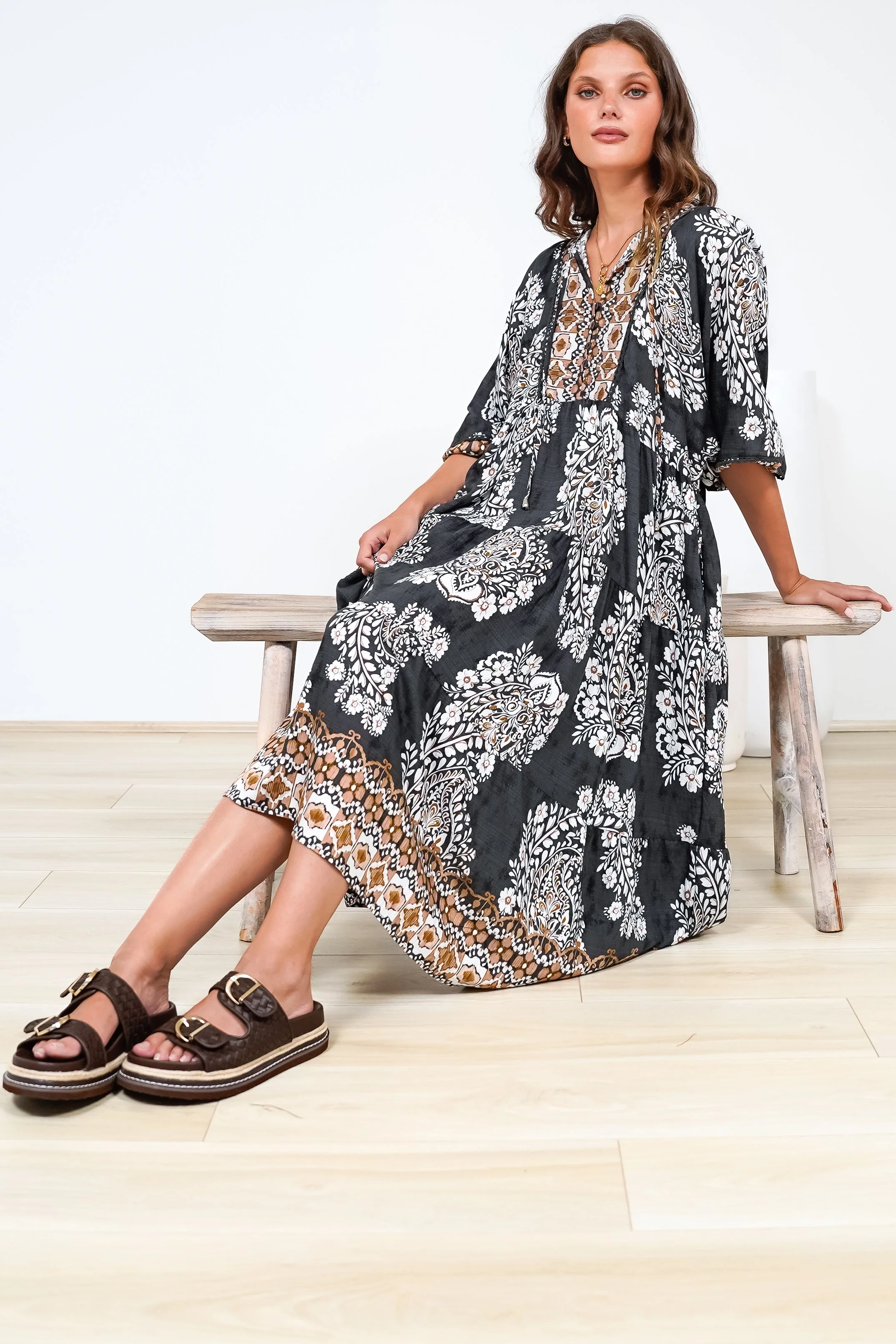 Kamali Midi Dress - Batwing Sleeve Smock Dress with Lace Detailing in Divani Print Black - Image 5