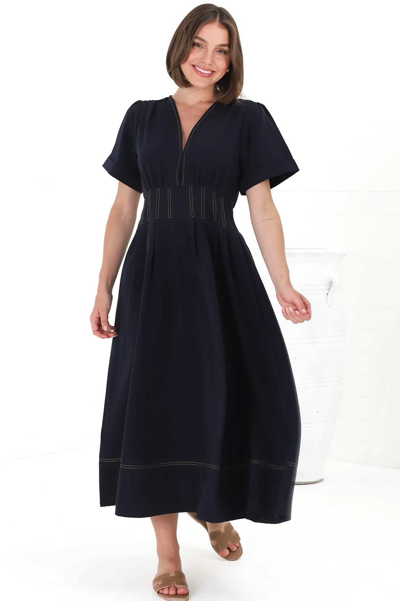Lazelle Midi Dress - V-Neck Short Sleeve A-Line Dress with Elasticated Waist in Navy - Image 3