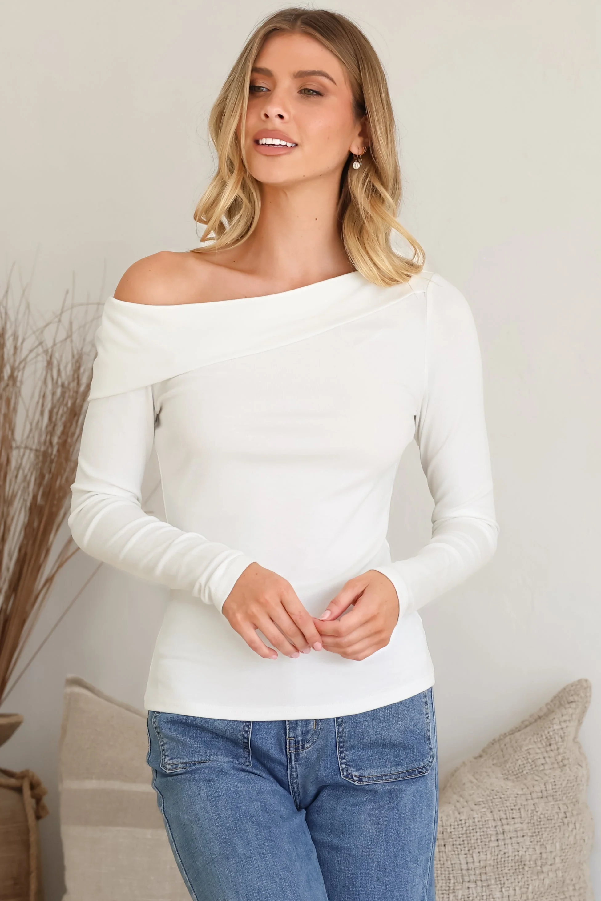 Lissa Top - Folded Asymmetric Neckline Long Sleeve Top in White - Image 6