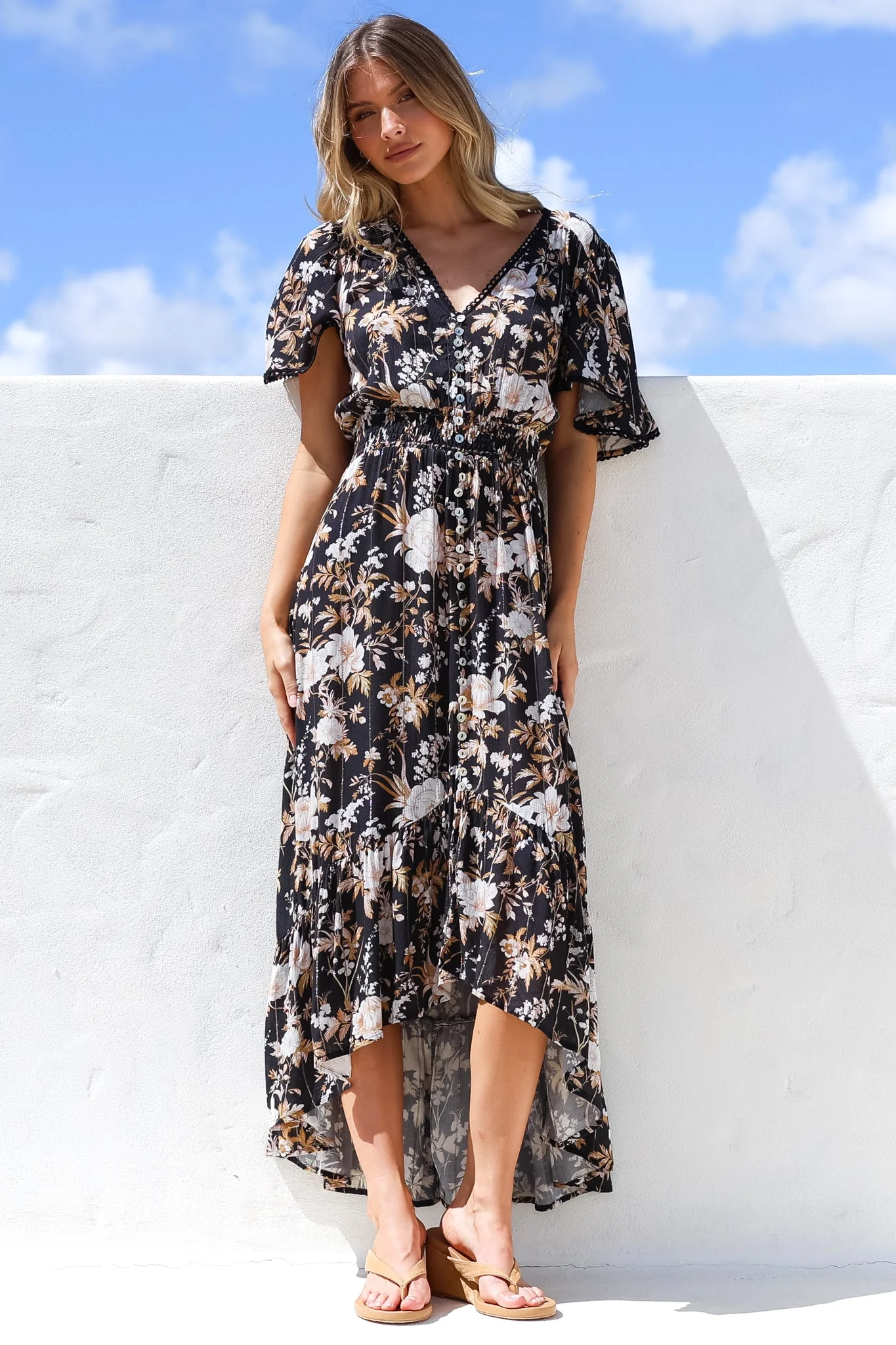 London Maxi Dress - Elasticated Waist Button Detail High Low Dress with Flutter Cap Sleeves in Sorrento Print Black - Image 5