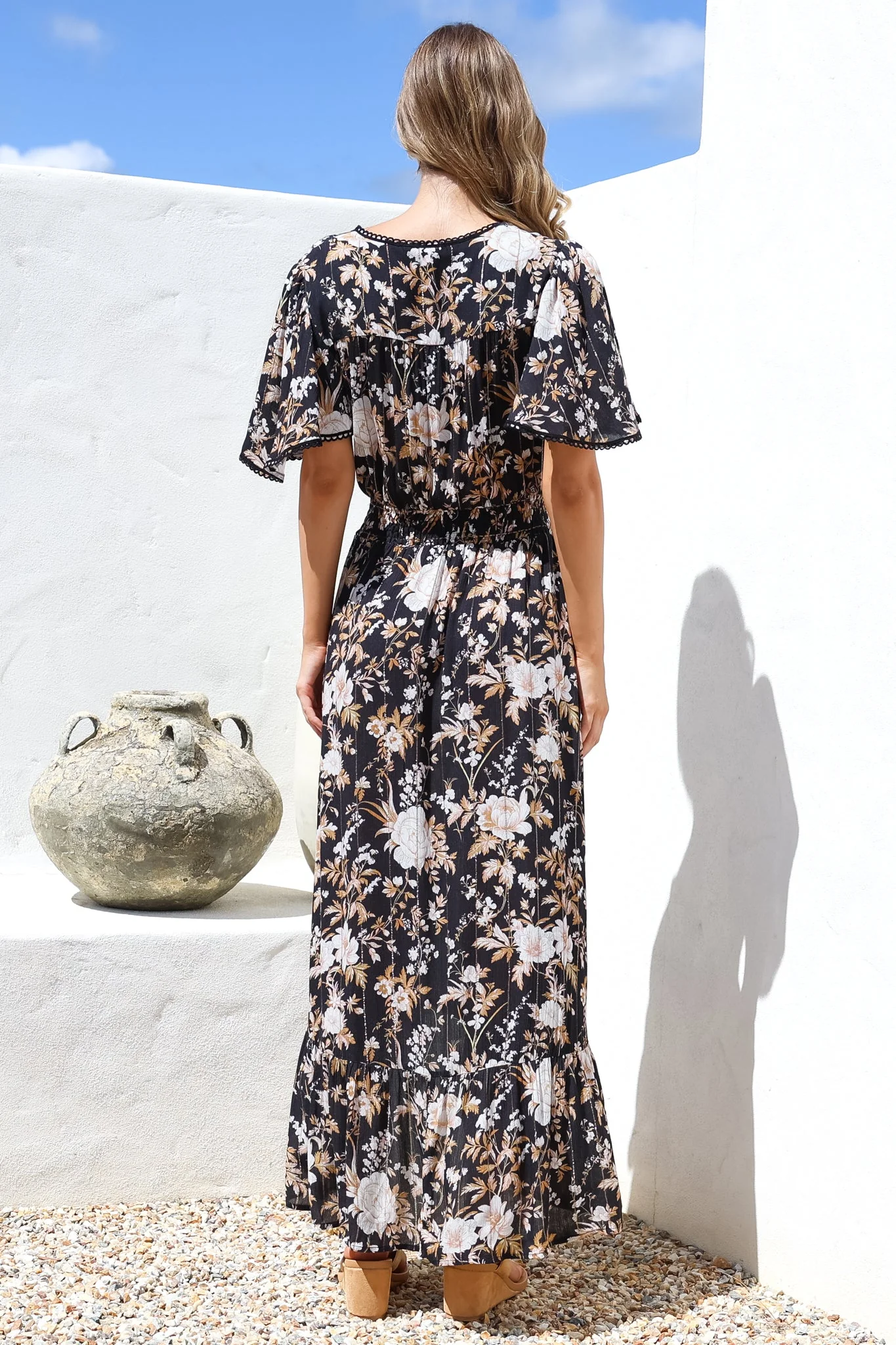 London Maxi Dress - Elasticated Waist Button Detail High Low Dress with Flutter Cap Sleeves in Sorrento Print Black - Image 8