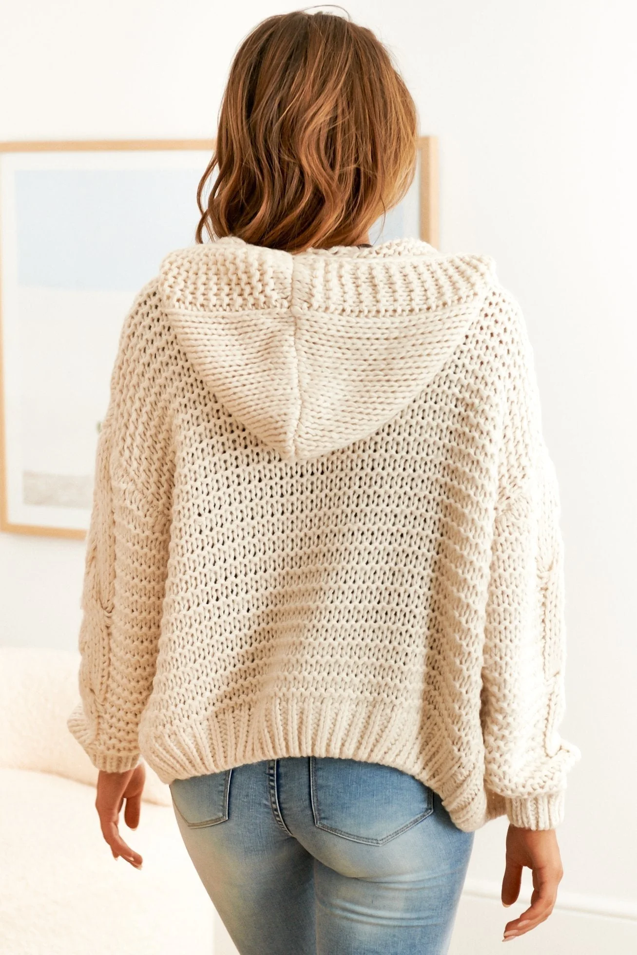 Maple Knit - Chunky Cable Knit Hooded Crop Cardigan in Cream - Image 7