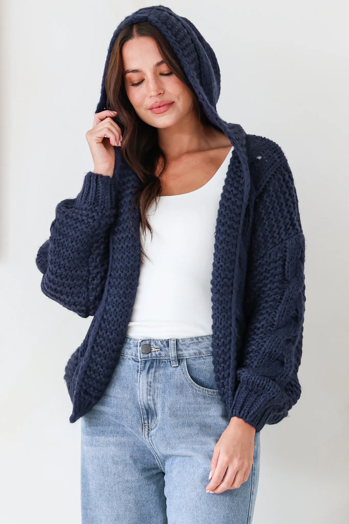 Maple Knit - Chunky Cable Knit Hooded Crop Cardigan in Navy