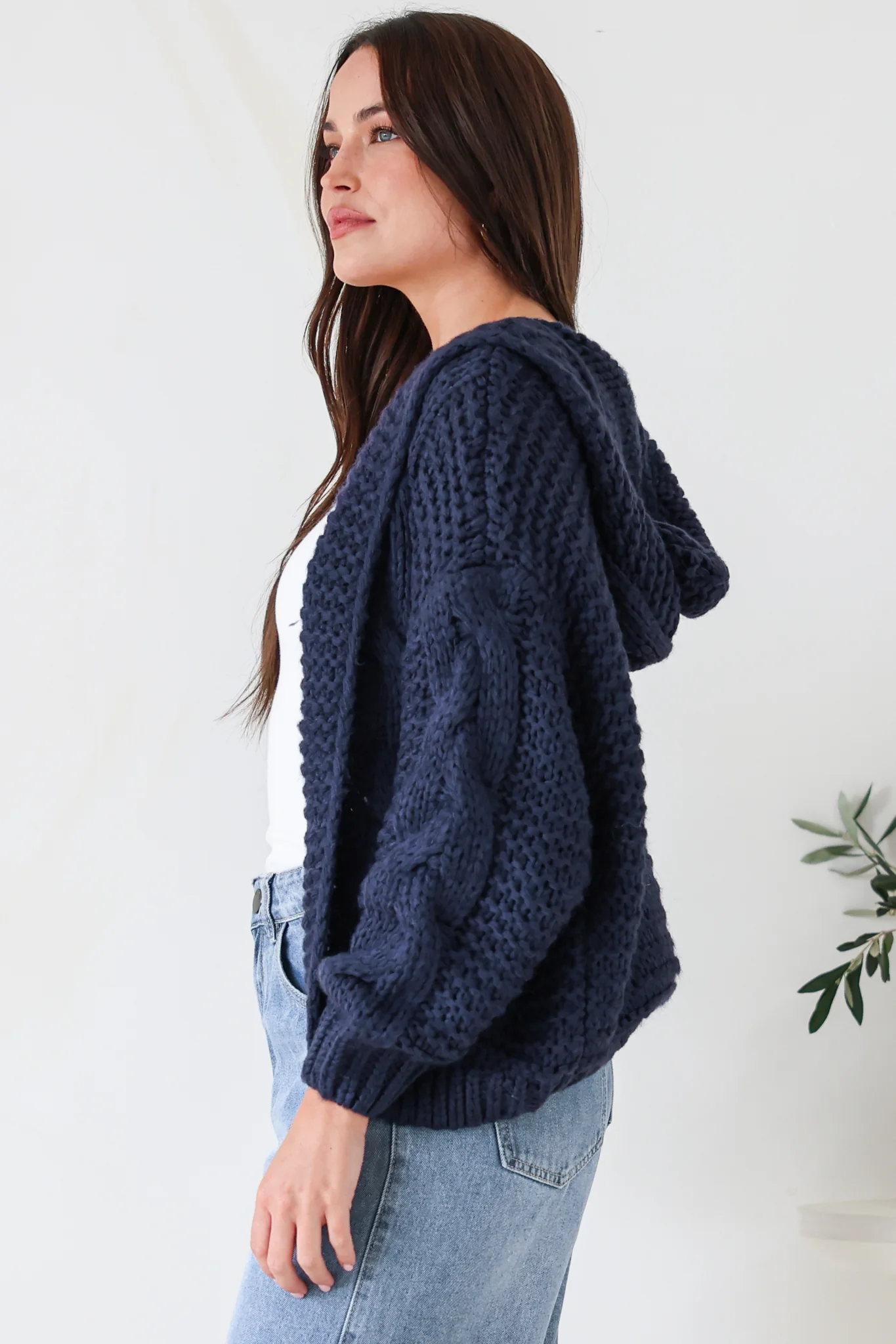 Maple Knit - Chunky Cable Knit Hooded Crop Cardigan in Navy - Image 5