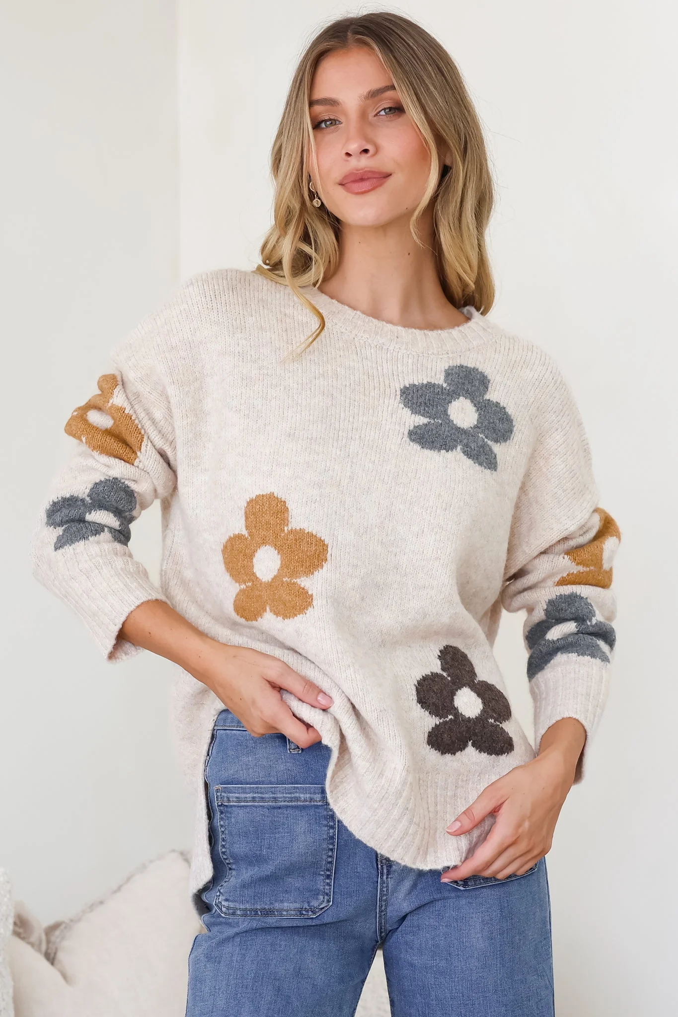 Marlo Jumper - Crew Neck Floral Knit with Ribbed Hemlines in Oatmeal - Image 4