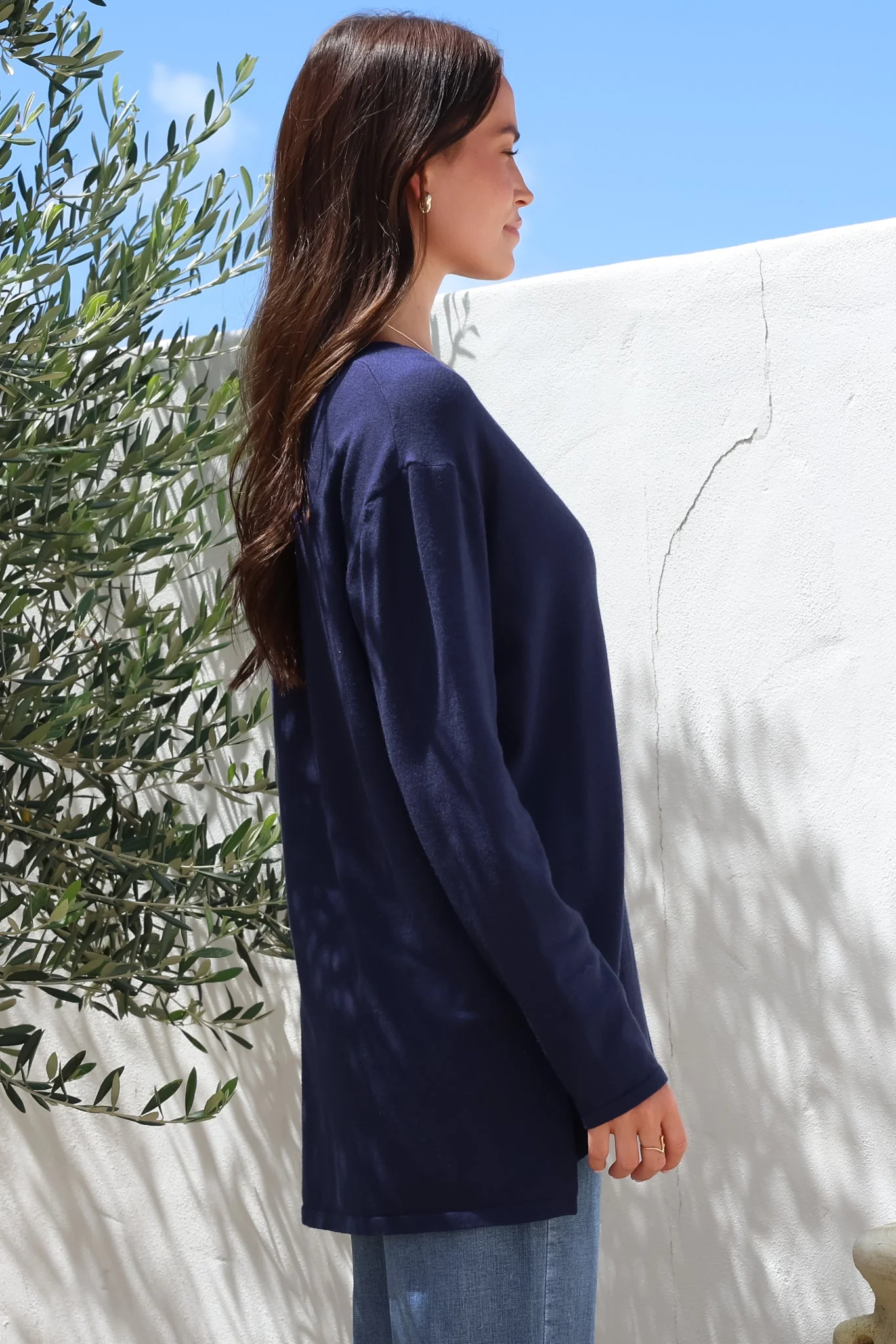 Mayanna Jumper - Light Weight V Neck Knit Jumper with Side Splits in Navy - Image 9